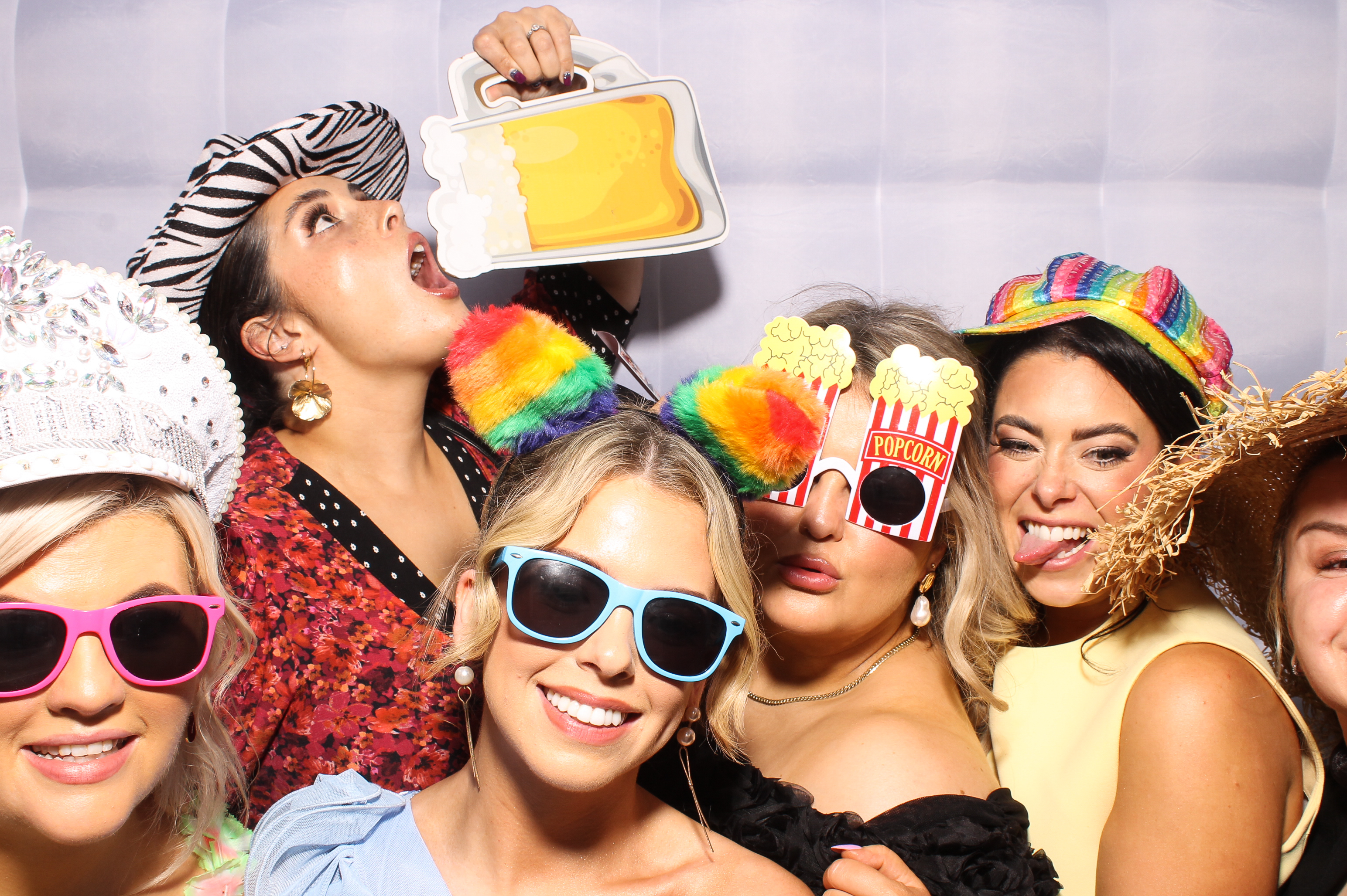 Mariah & Gary | View more photos from the event at gallery.snapmagic.ie/u/SnapMagic/Mariah-Gary