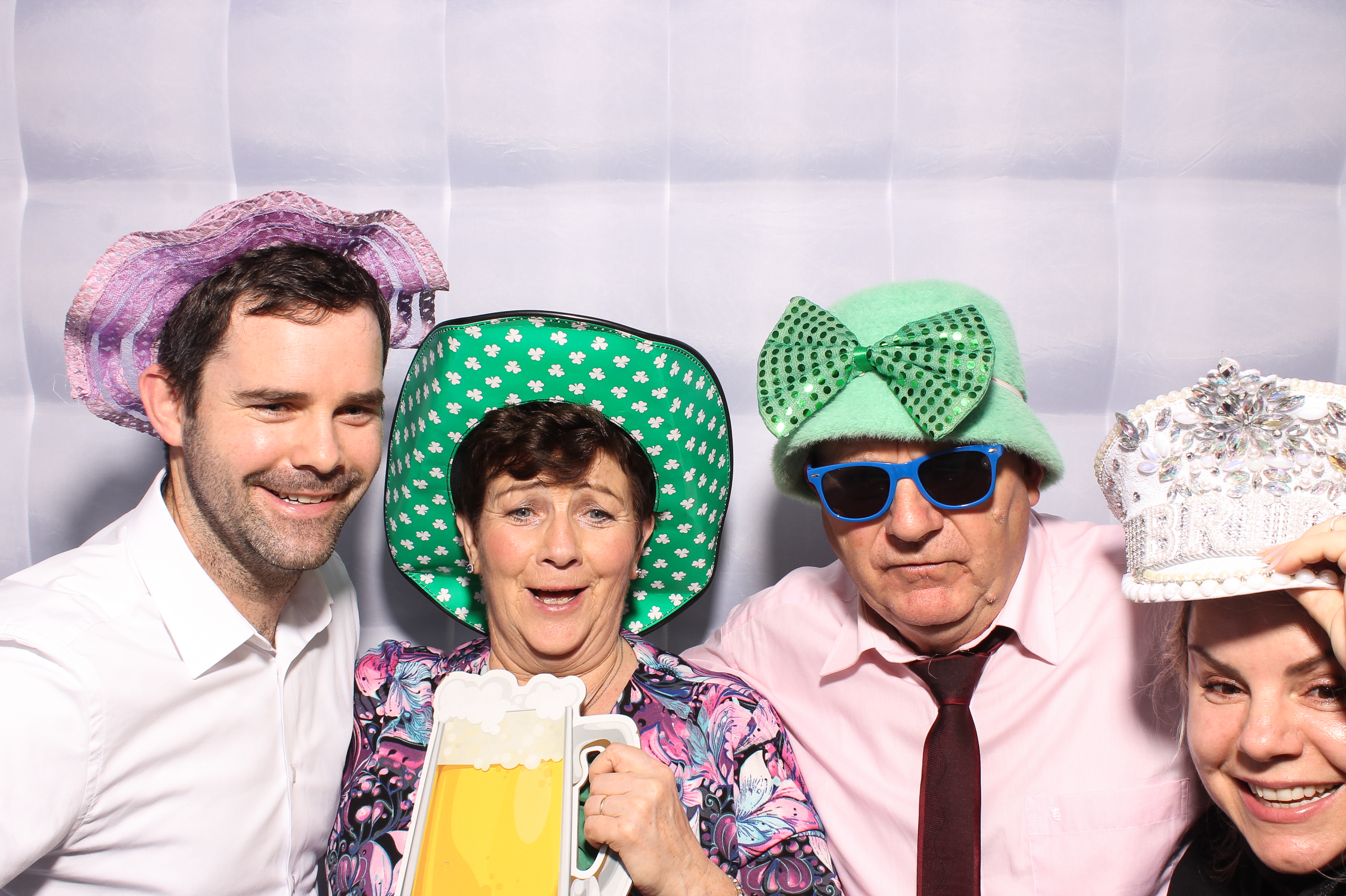 Mariah & Gary | View more photos from the event at gallery.snapmagic.ie/u/SnapMagic/Mariah-Gary