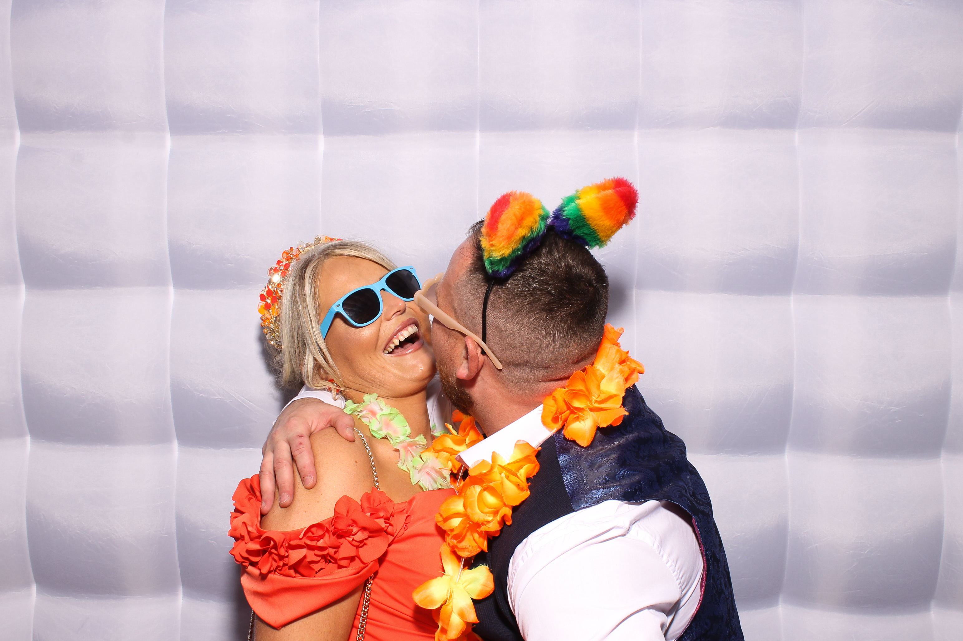 Mariah & Gary | View more photos from the event at gallery.snapmagic.ie/u/SnapMagic/Mariah-Gary