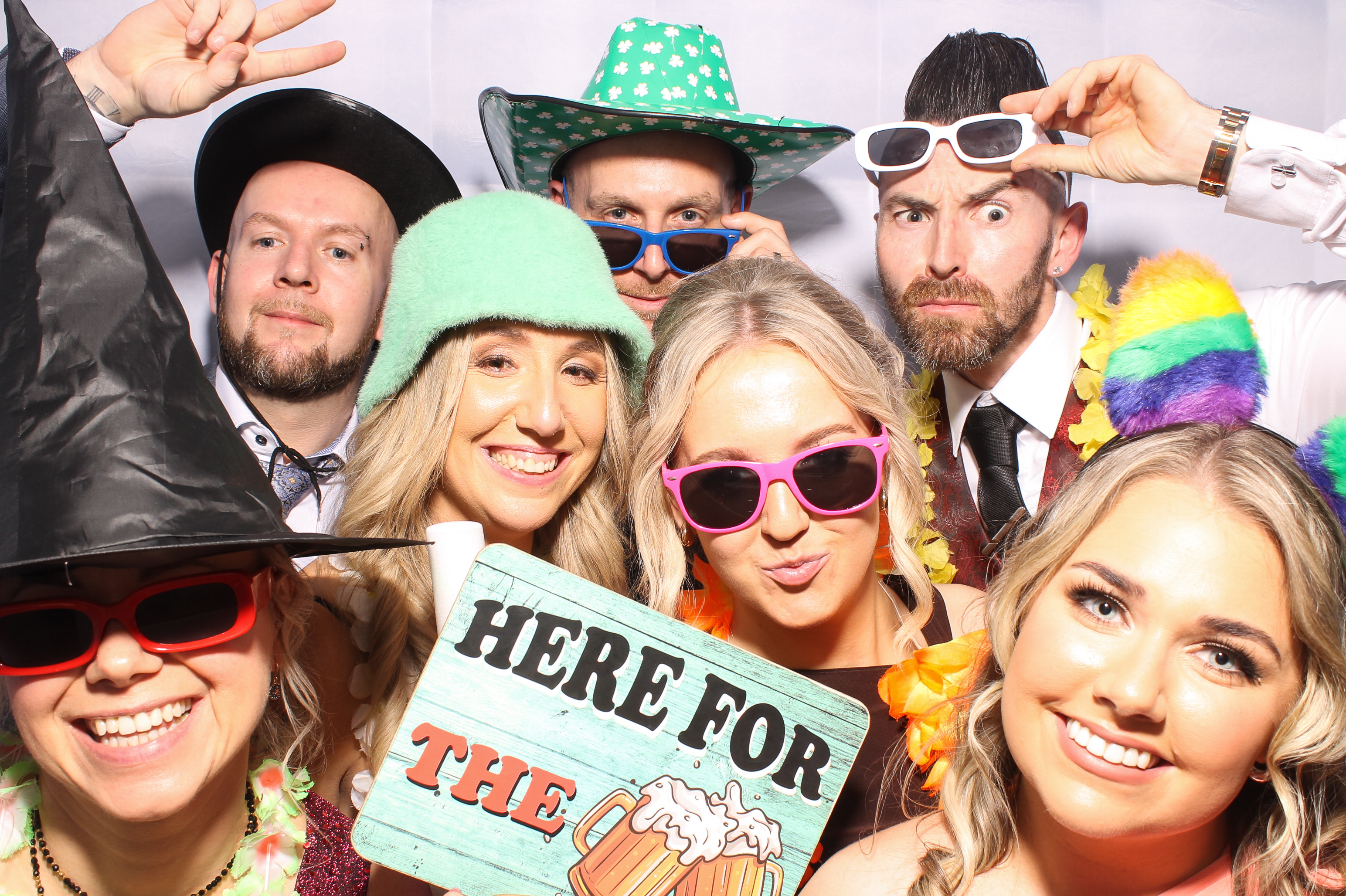 Mariah & Gary | View more photos from the event at gallery.snapmagic.ie/u/SnapMagic/Mariah-Gary