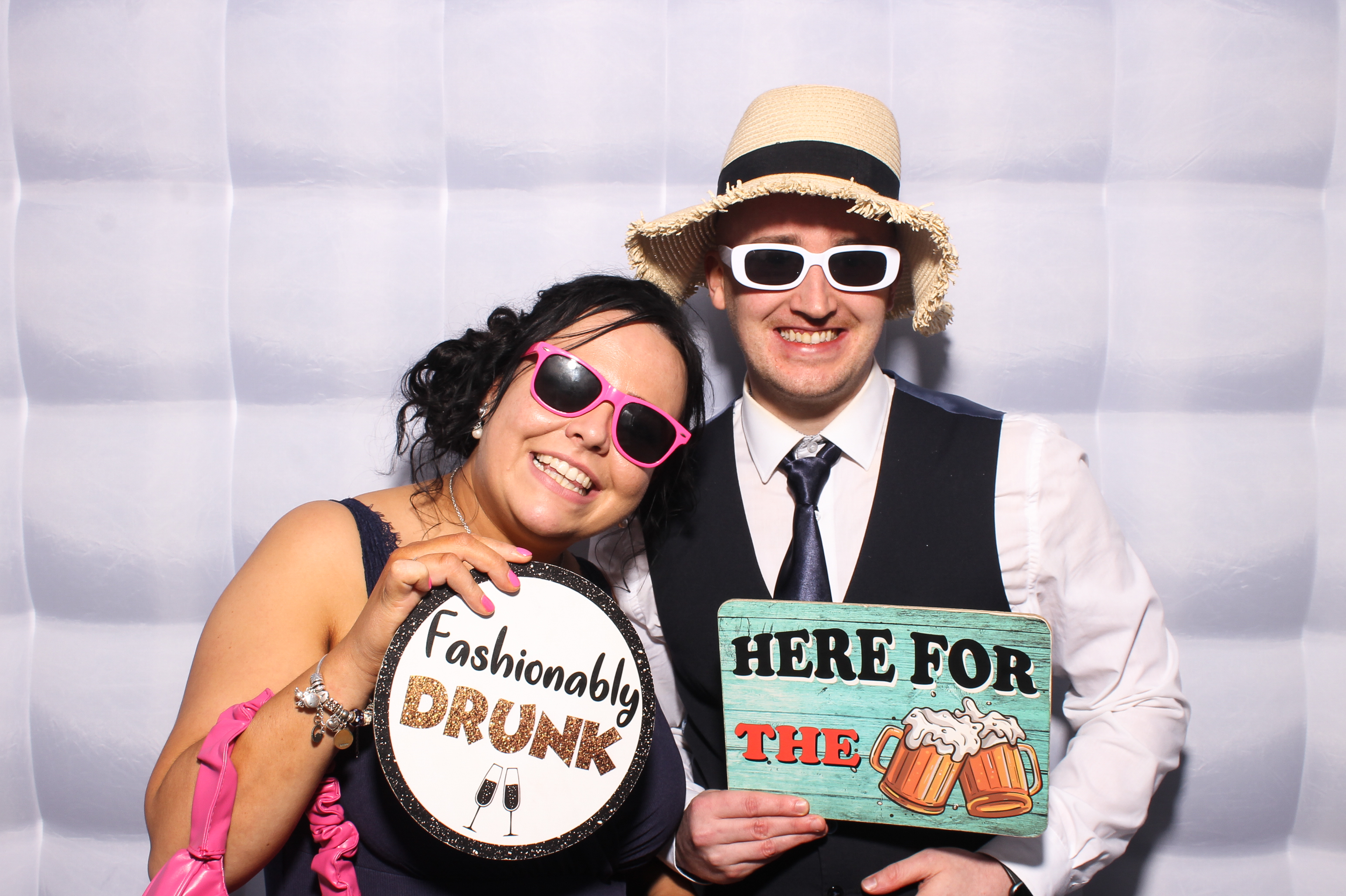 Mariah & Gary | View more photos from the event at gallery.snapmagic.ie/u/SnapMagic/Mariah-Gary