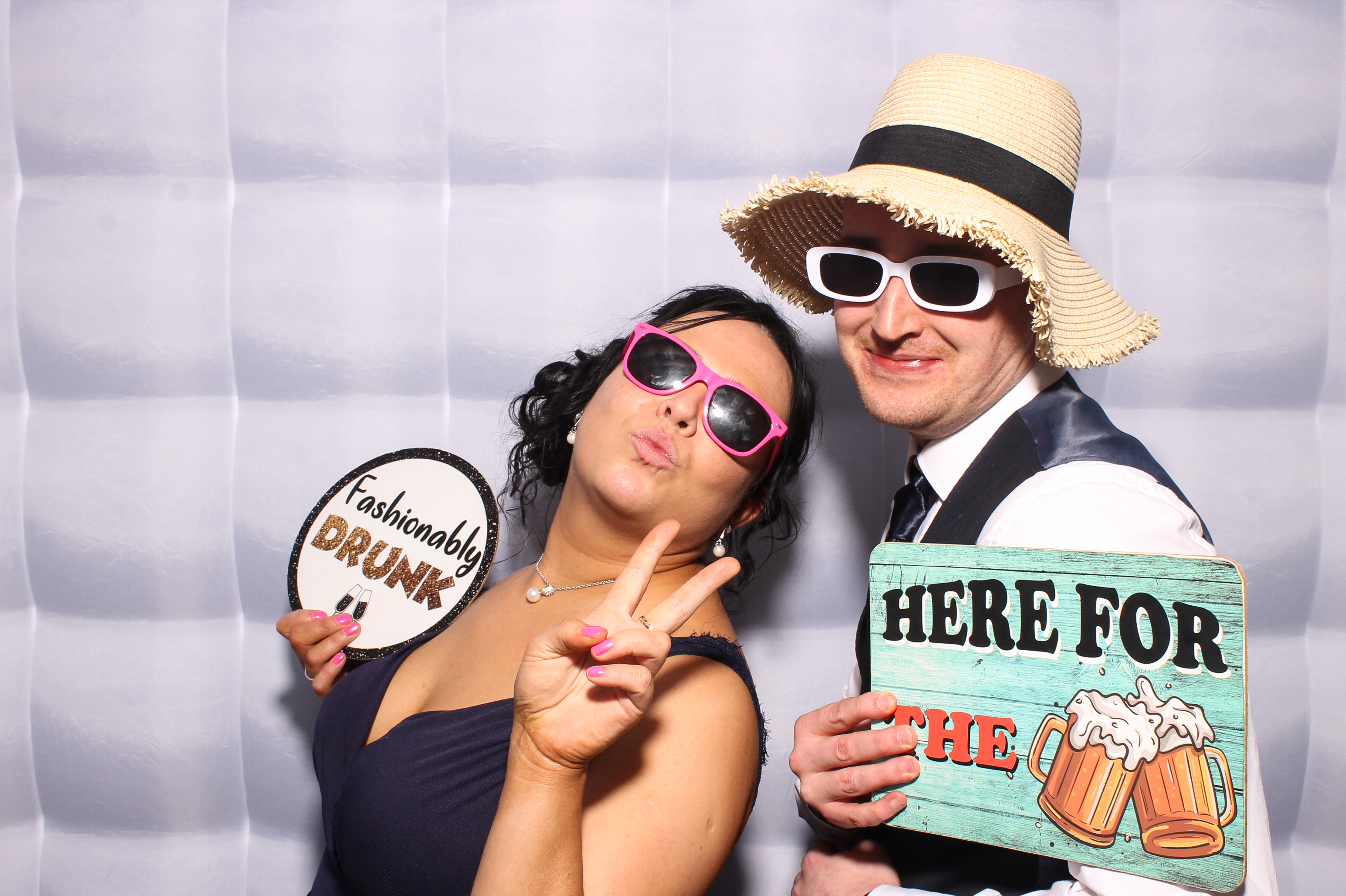 Mariah & Gary | View more photos from the event at gallery.snapmagic.ie/u/SnapMagic/Mariah-Gary