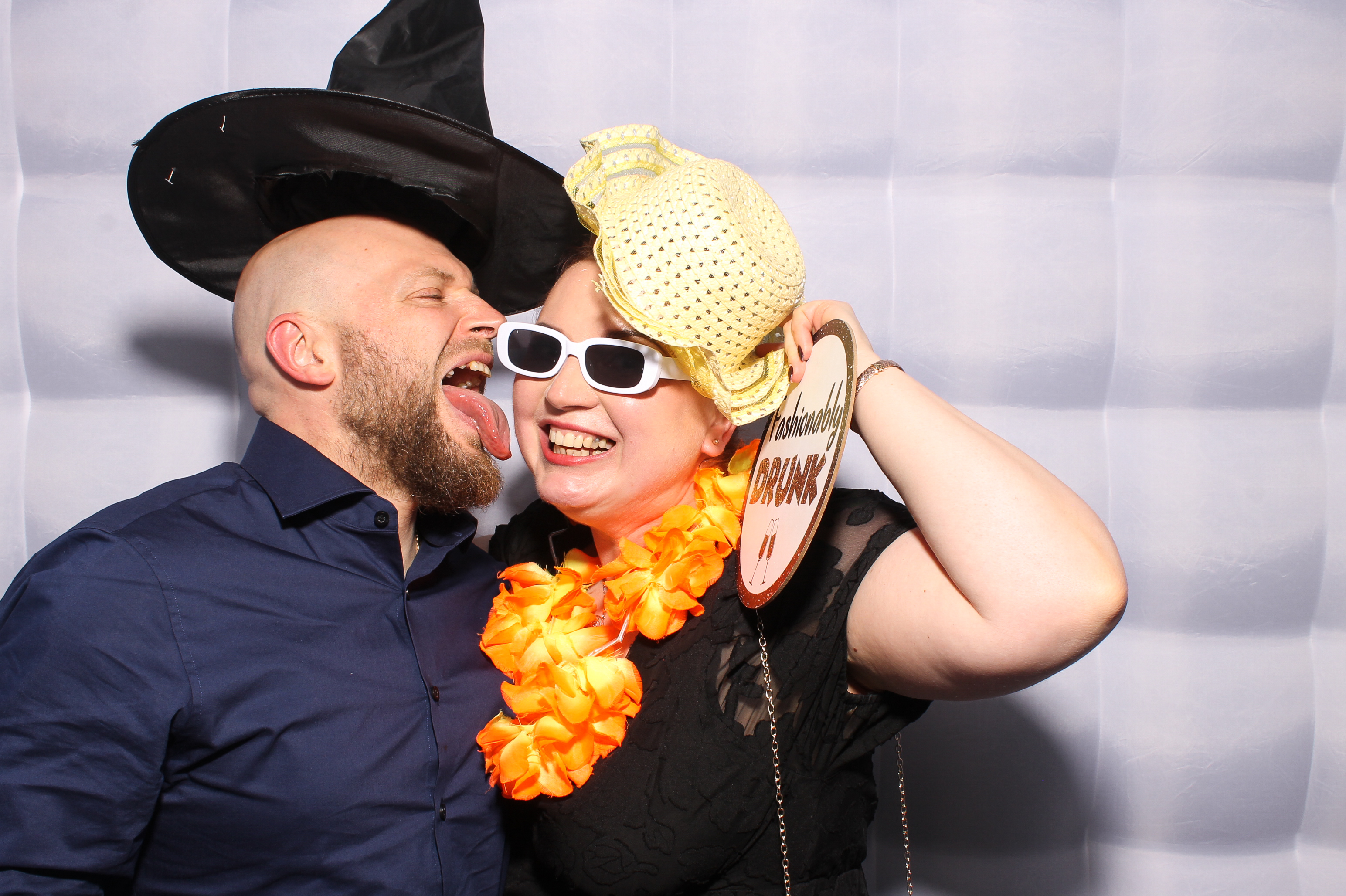 Mariah & Gary | View more photos from the event at gallery.snapmagic.ie/u/SnapMagic/Mariah-Gary