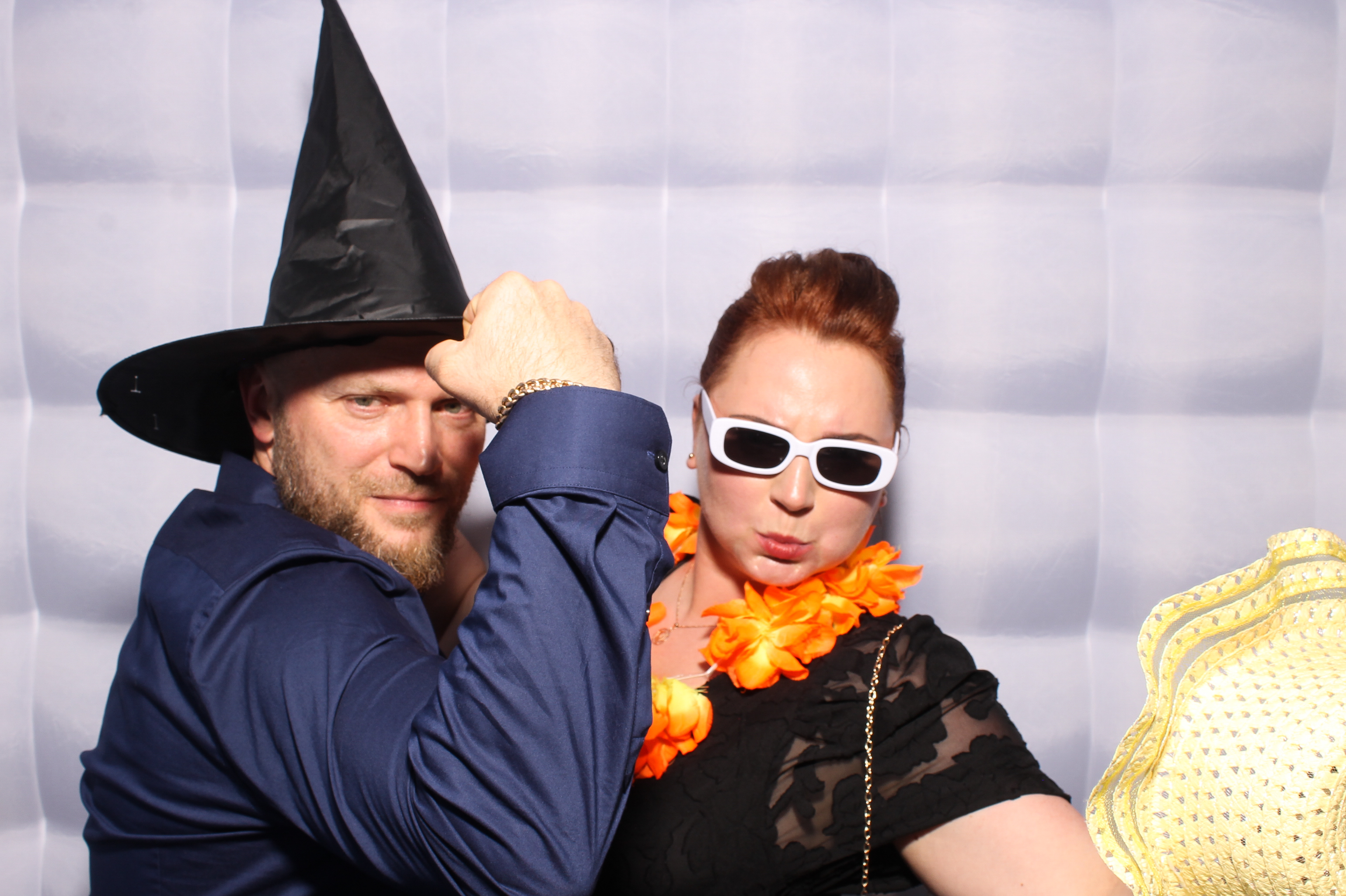 Mariah & Gary | View more photos from the event at gallery.snapmagic.ie/u/SnapMagic/Mariah-Gary