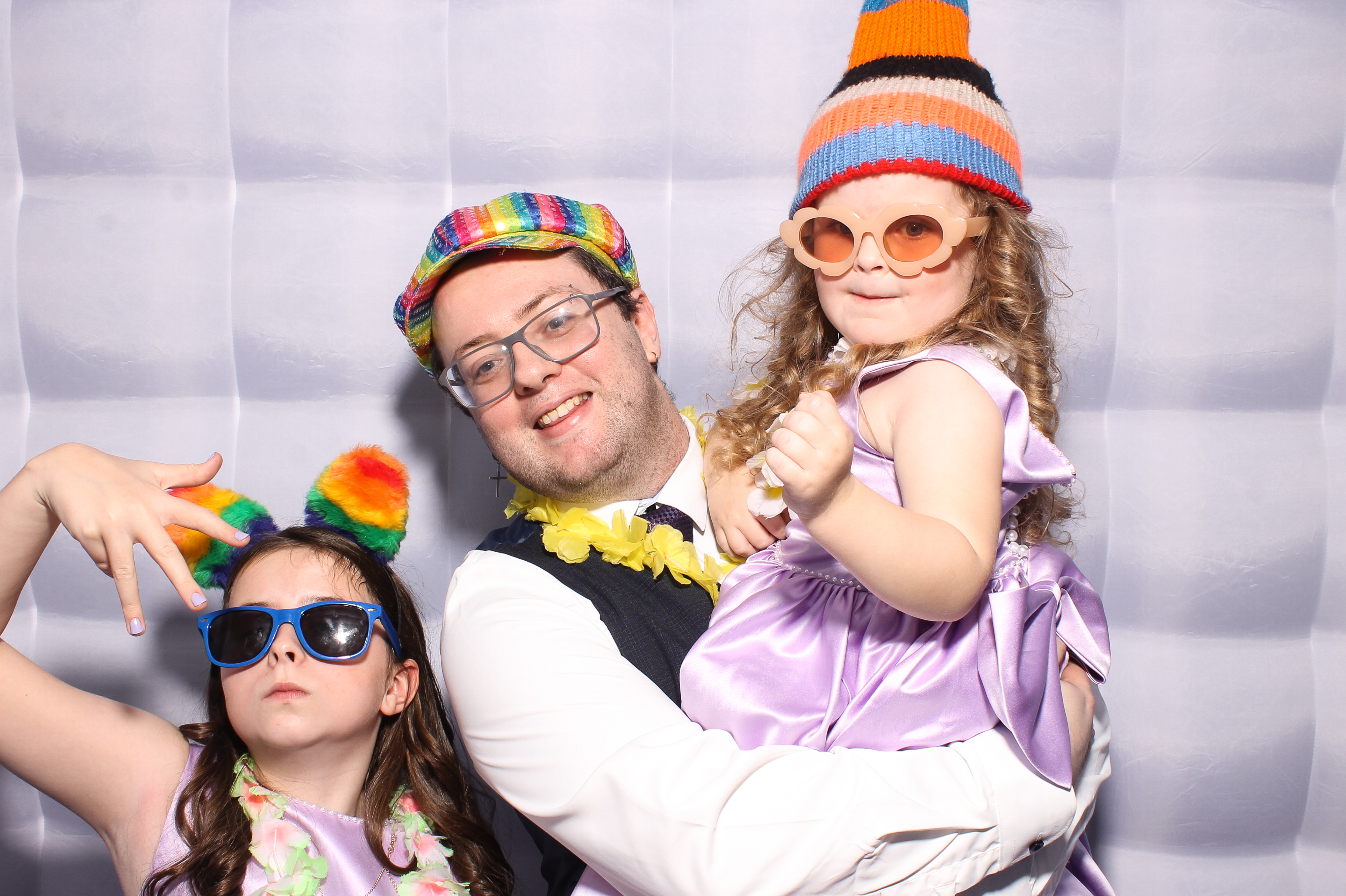 Mariah & Gary | View more photos from the event at gallery.snapmagic.ie/u/SnapMagic/Mariah-Gary