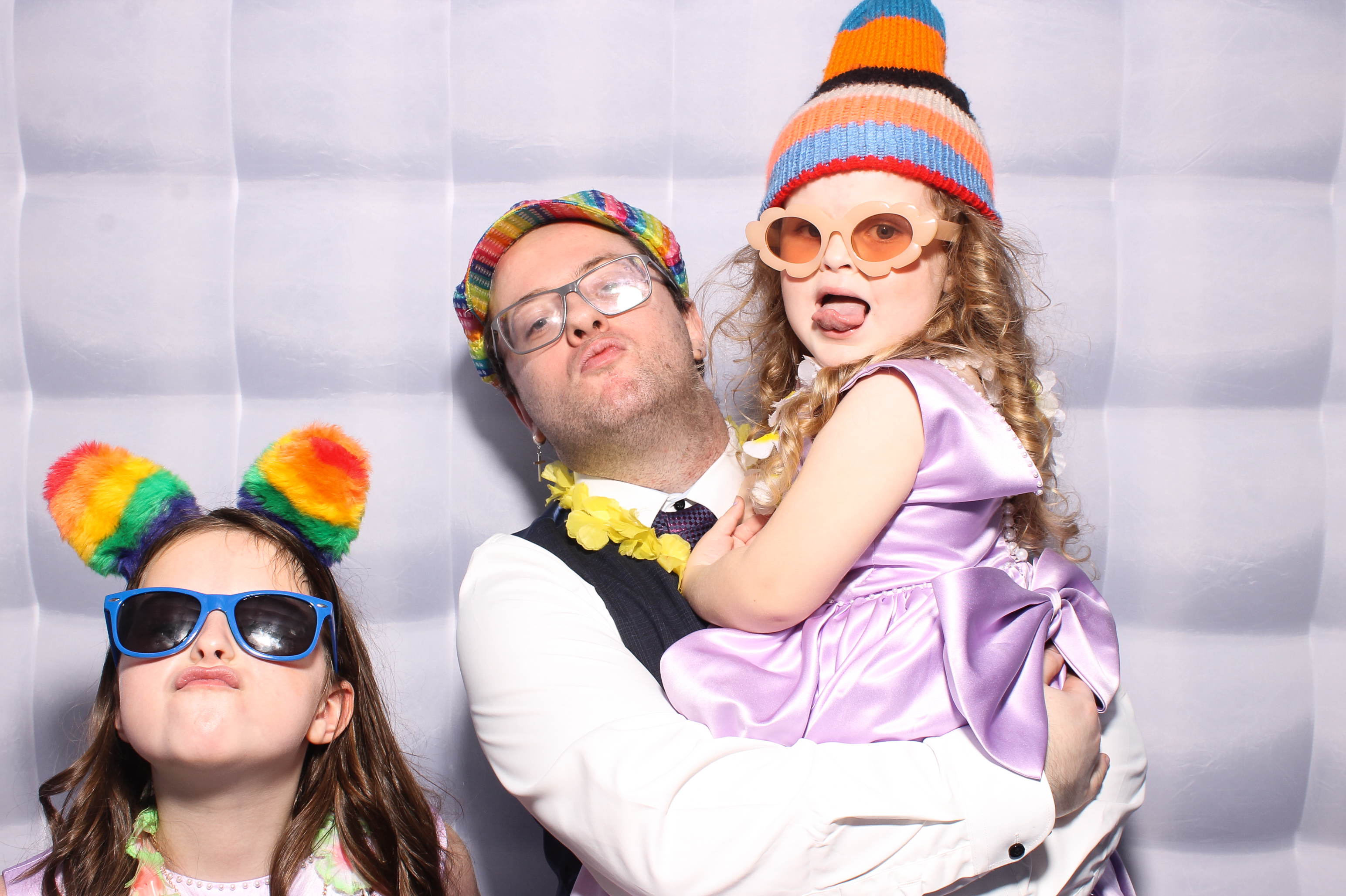 Mariah & Gary | View more photos from the event at gallery.snapmagic.ie/u/SnapMagic/Mariah-Gary