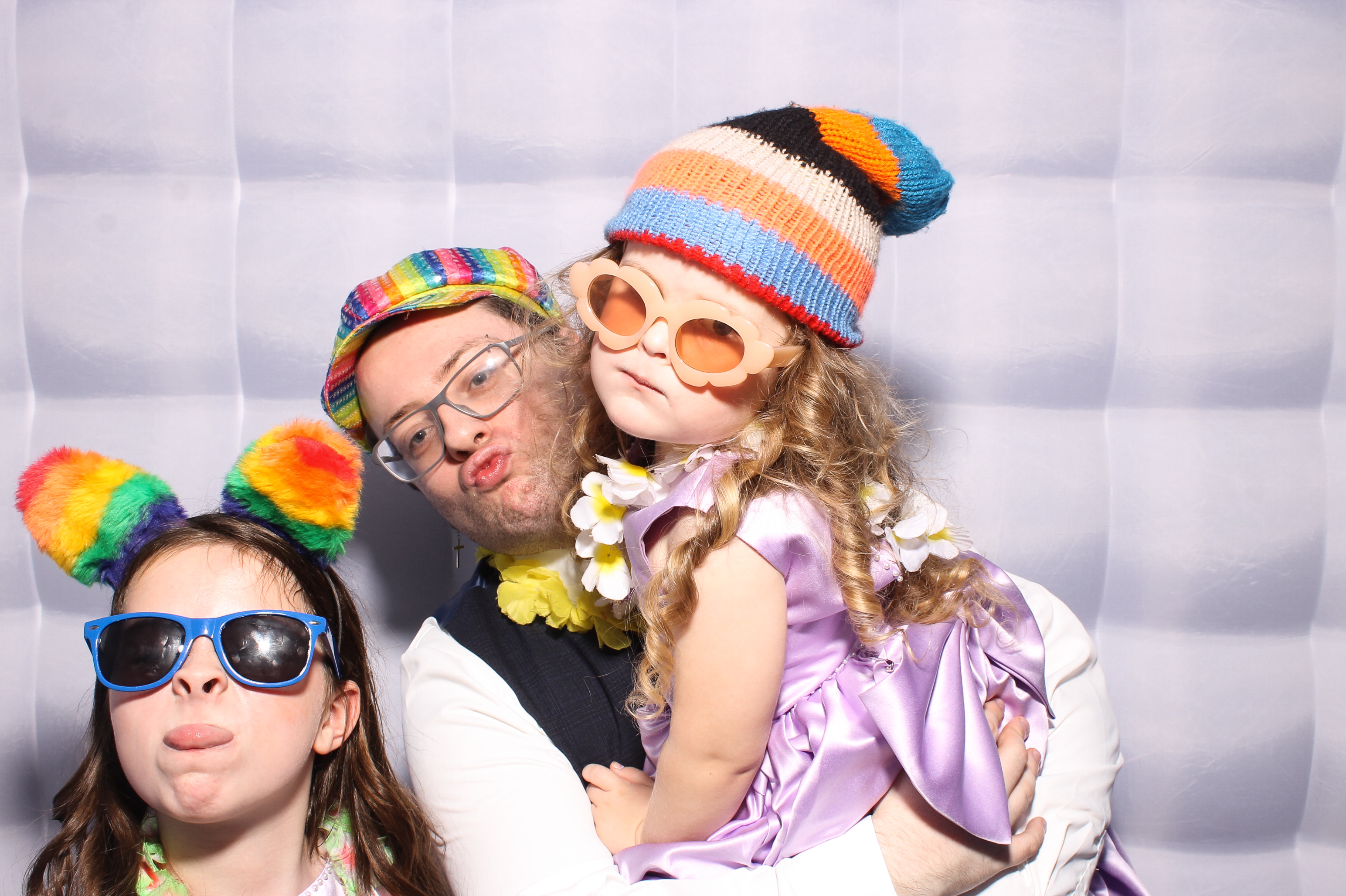 Mariah & Gary | View more photos from the event at gallery.snapmagic.ie/u/SnapMagic/Mariah-Gary