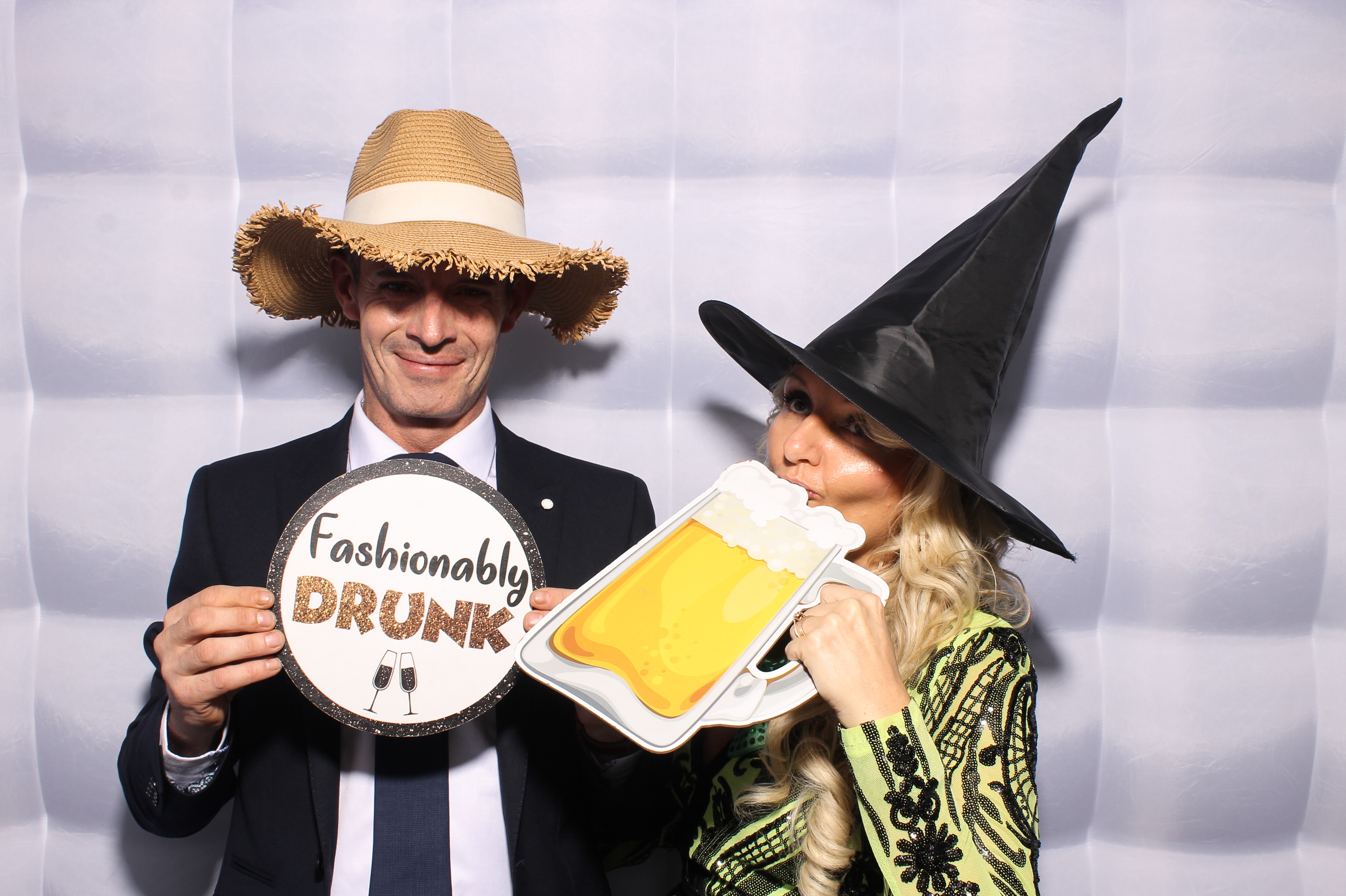 Mariah & Gary | View more photos from the event at gallery.snapmagic.ie/u/SnapMagic/Mariah-Gary