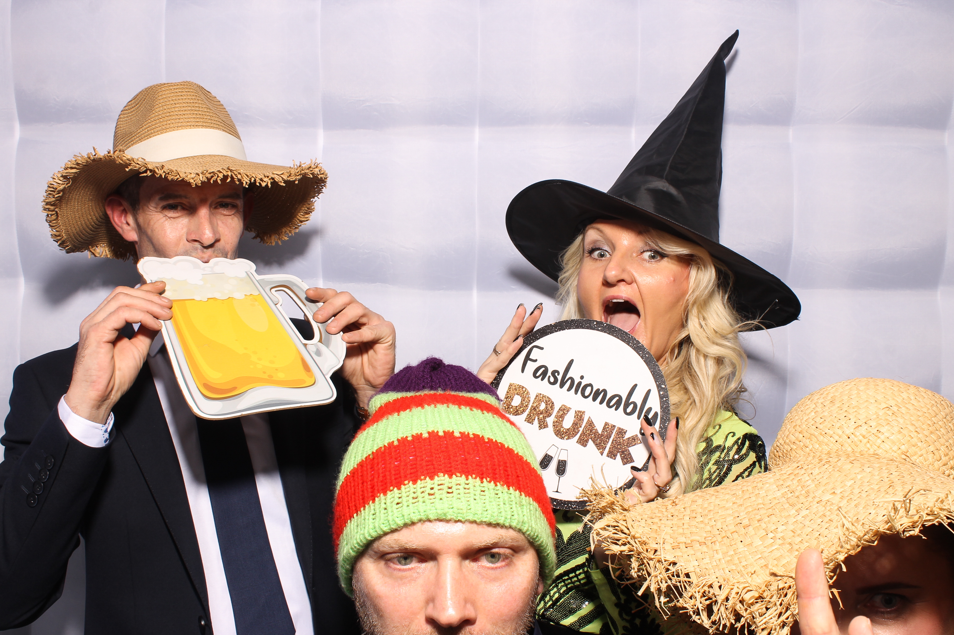 Mariah & Gary | View more photos from the event at gallery.snapmagic.ie/u/SnapMagic/Mariah-Gary