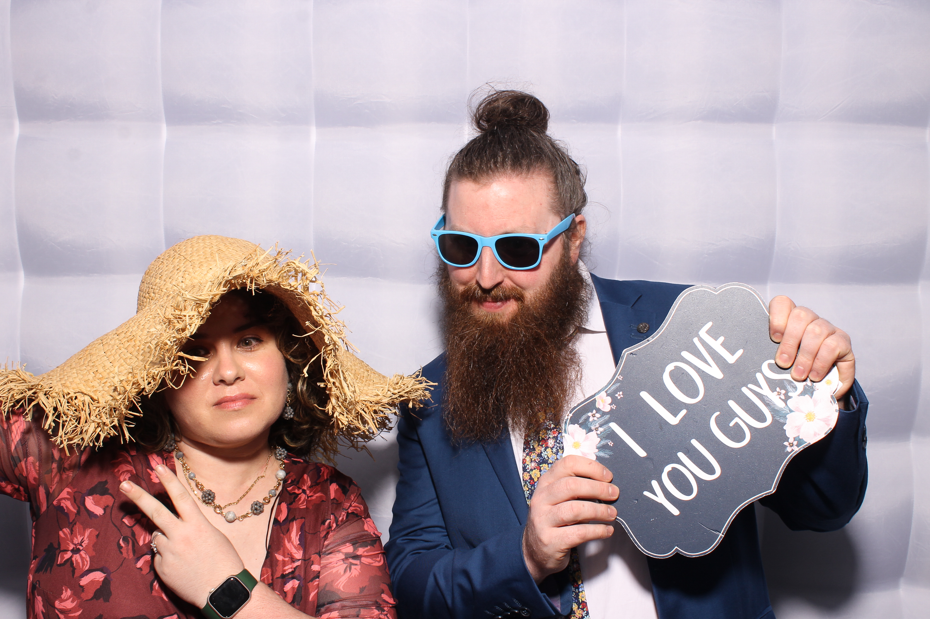 Mariah & Gary | View more photos from the event at gallery.snapmagic.ie/u/SnapMagic/Mariah-Gary