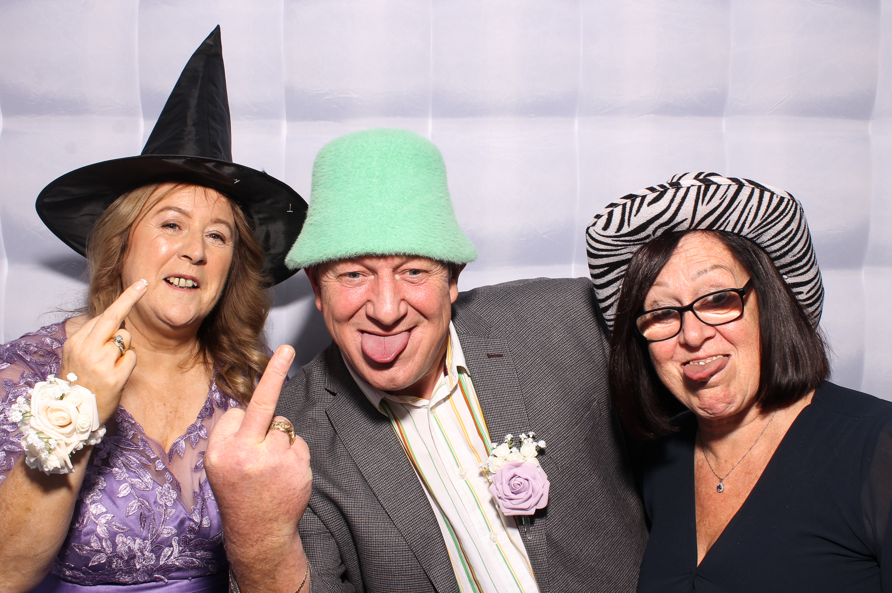 Mariah & Gary | View more photos from the event at gallery.snapmagic.ie/u/SnapMagic/Mariah-Gary