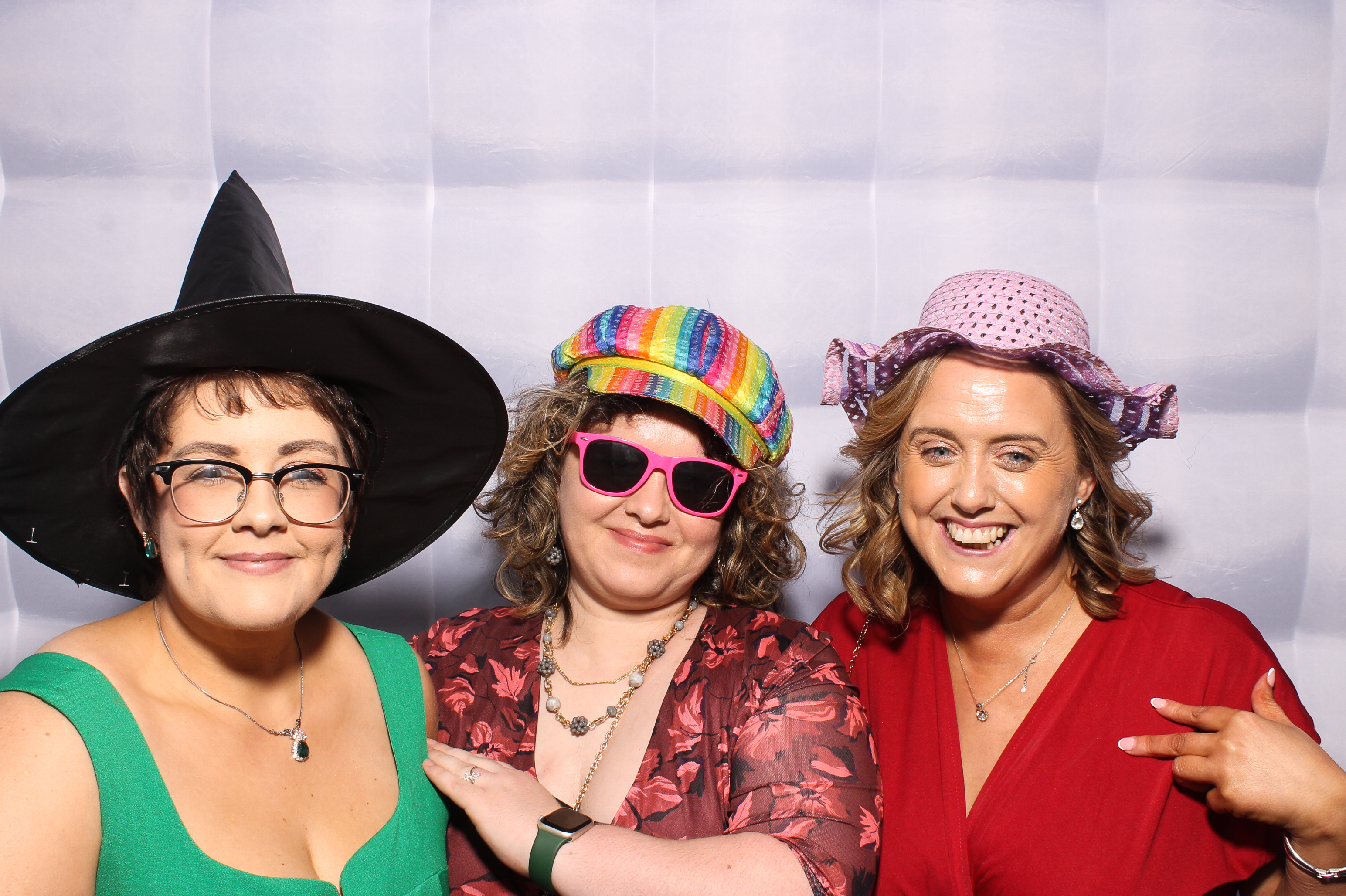 Mariah & Gary | View more photos from the event at gallery.snapmagic.ie/u/SnapMagic/Mariah-Gary