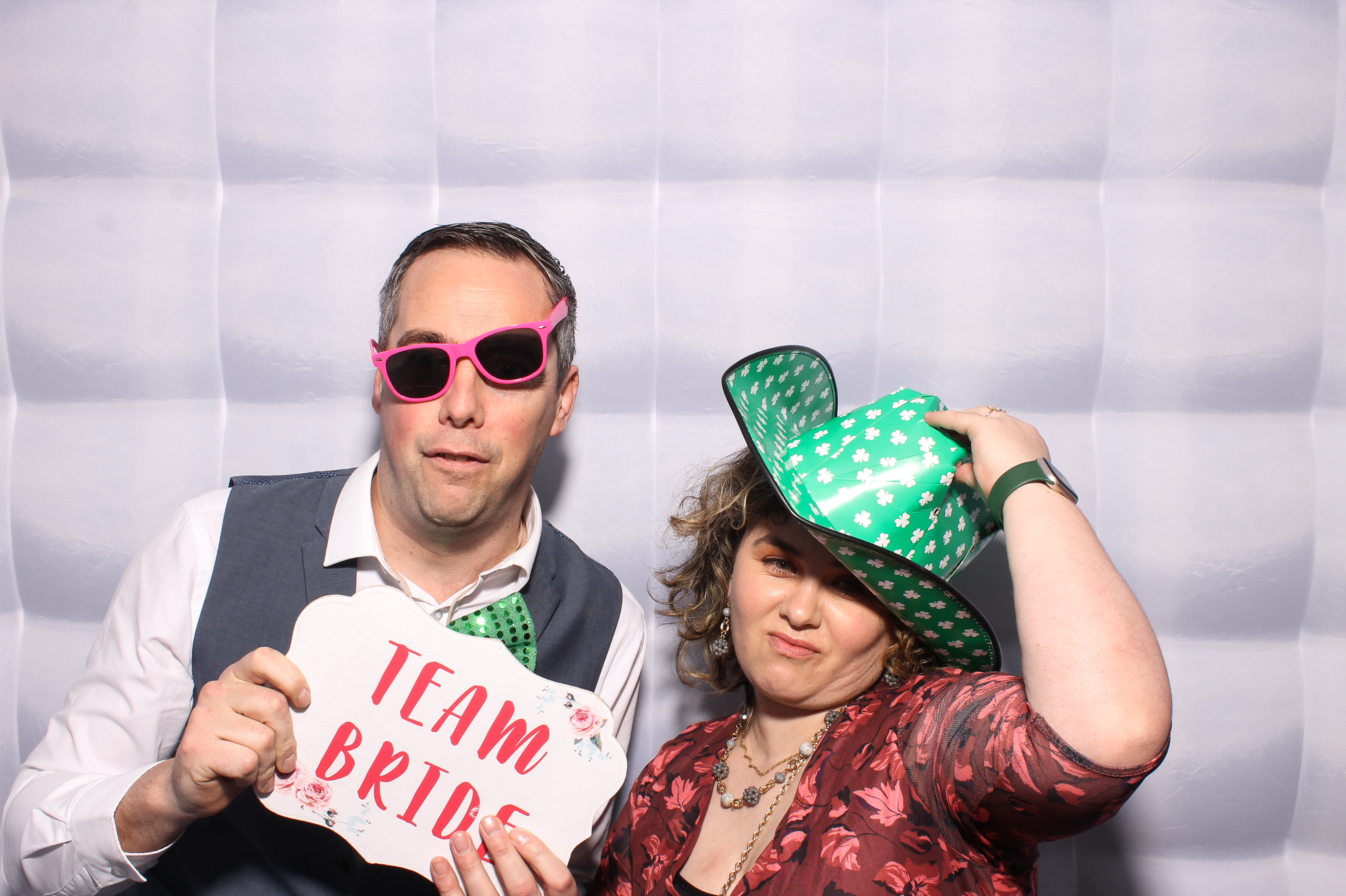 Mariah & Gary | View more photos from the event at gallery.snapmagic.ie/u/SnapMagic/Mariah-Gary