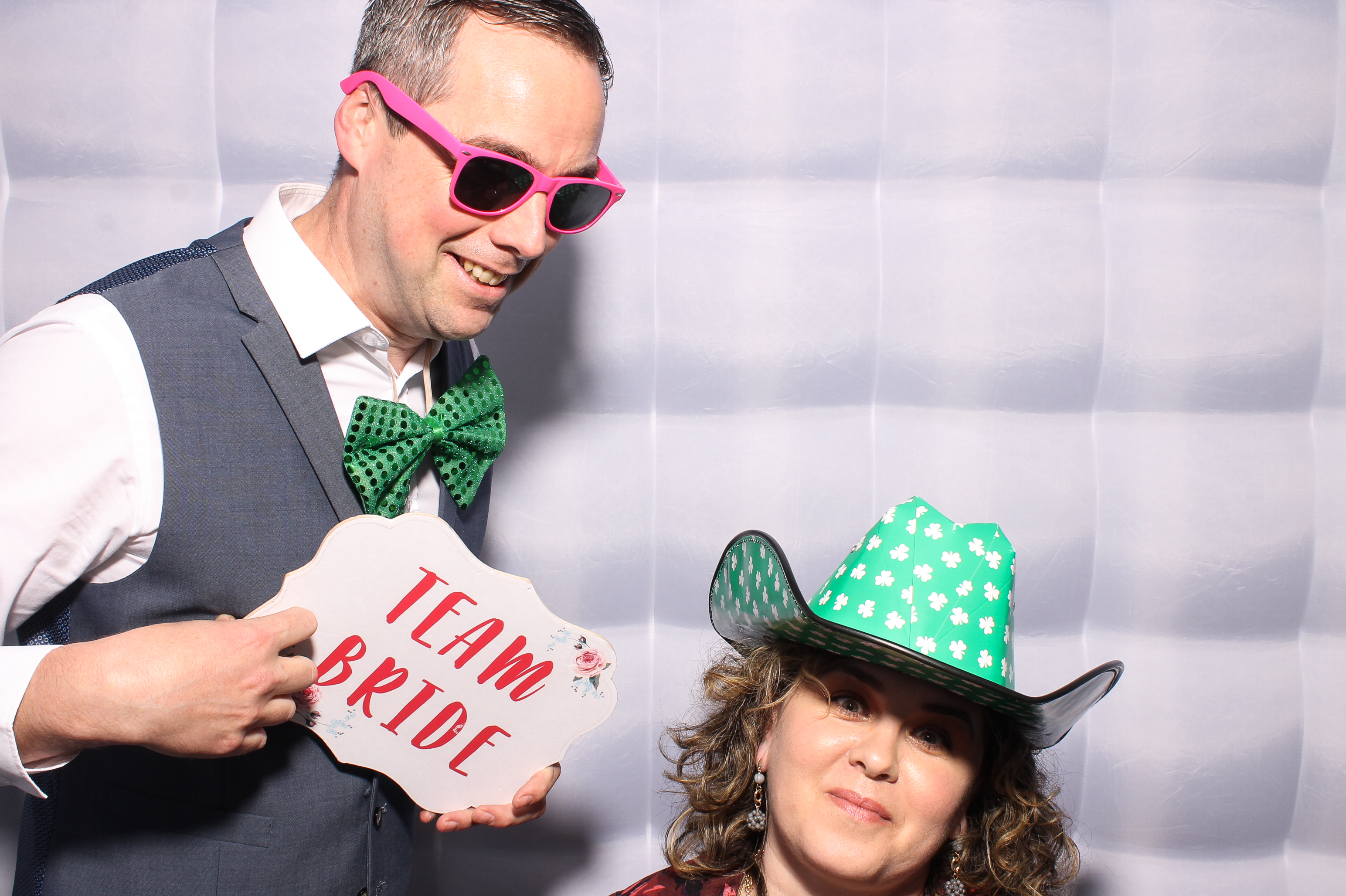 Mariah & Gary | View more photos from the event at gallery.snapmagic.ie/u/SnapMagic/Mariah-Gary