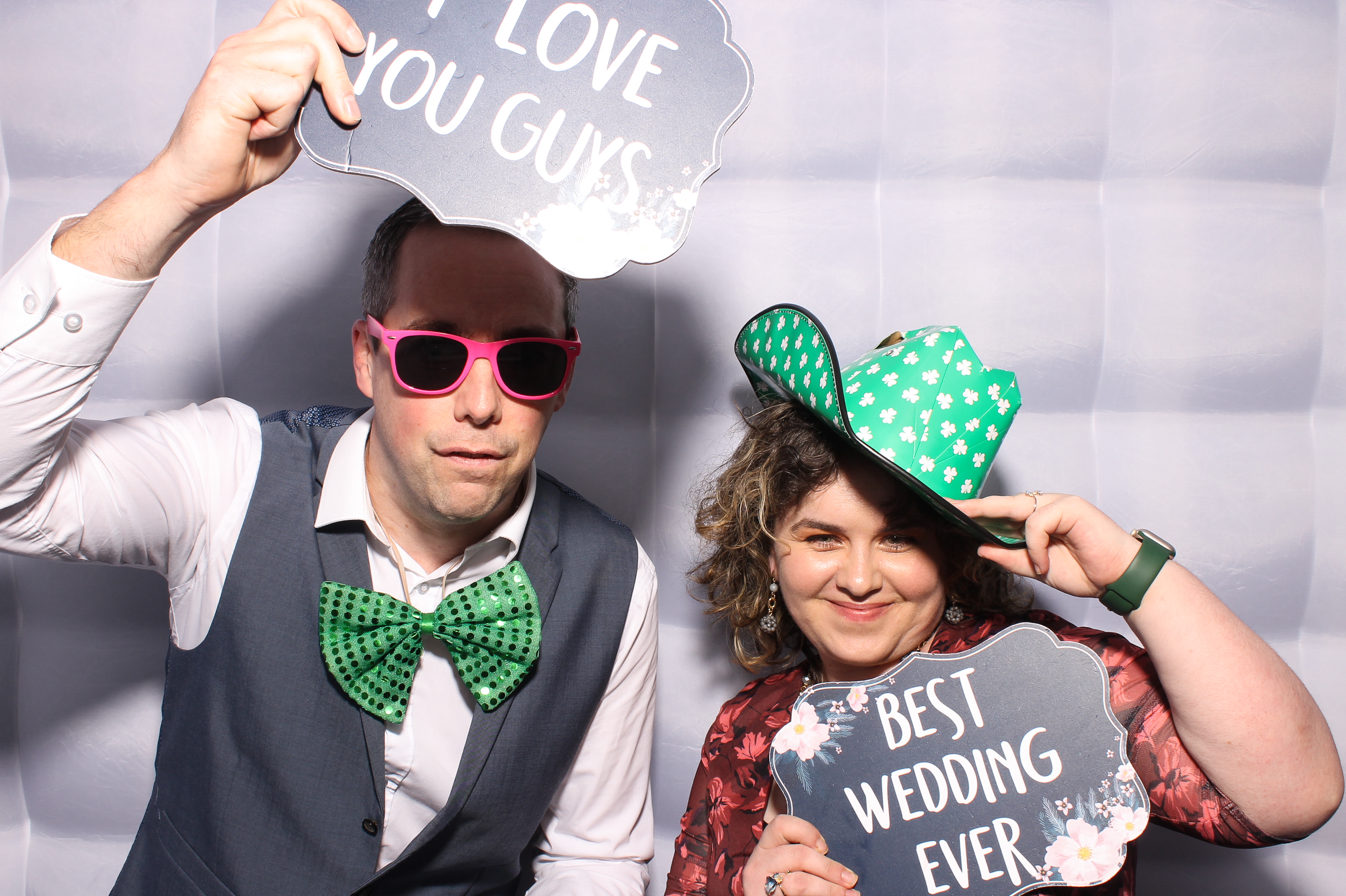 Mariah & Gary | View more photos from the event at gallery.snapmagic.ie/u/SnapMagic/Mariah-Gary