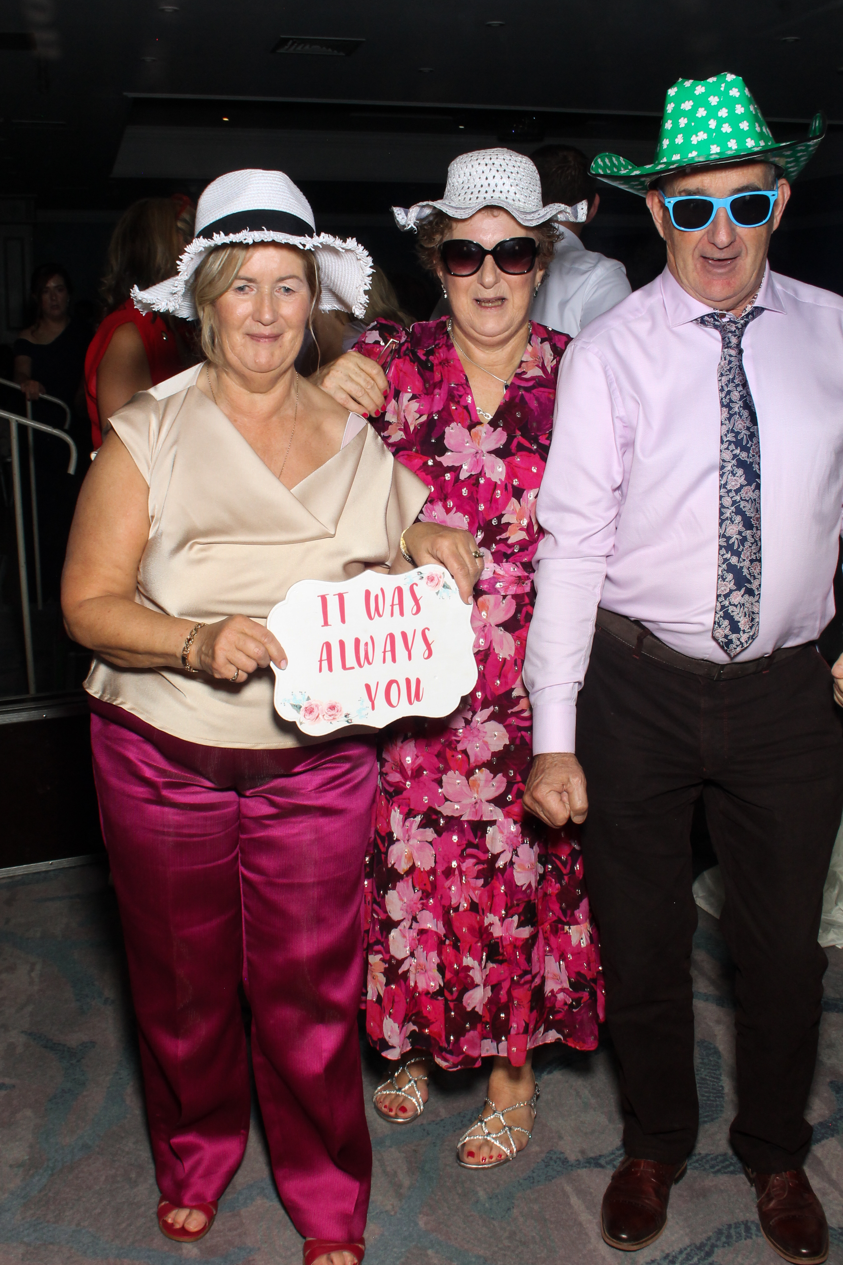 Martina & Michael | View more photos from the event at gallery.snapmagic.ie/u/SnapMagic/Martina-Michael