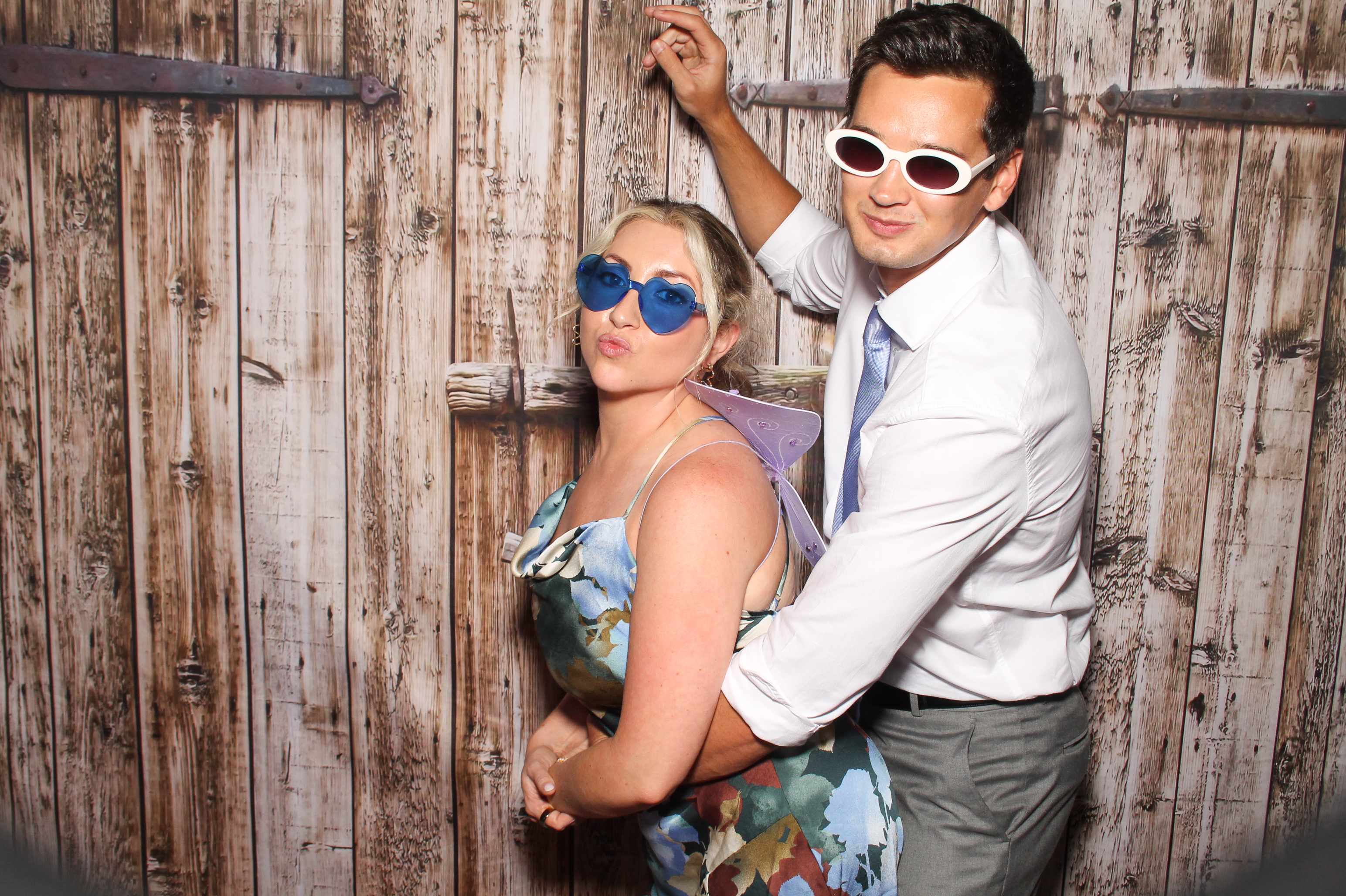 Naomi & Cian | View more photos from the event at gallery.snapmagic.ie/u/SnapMagic/Naomi-Cian