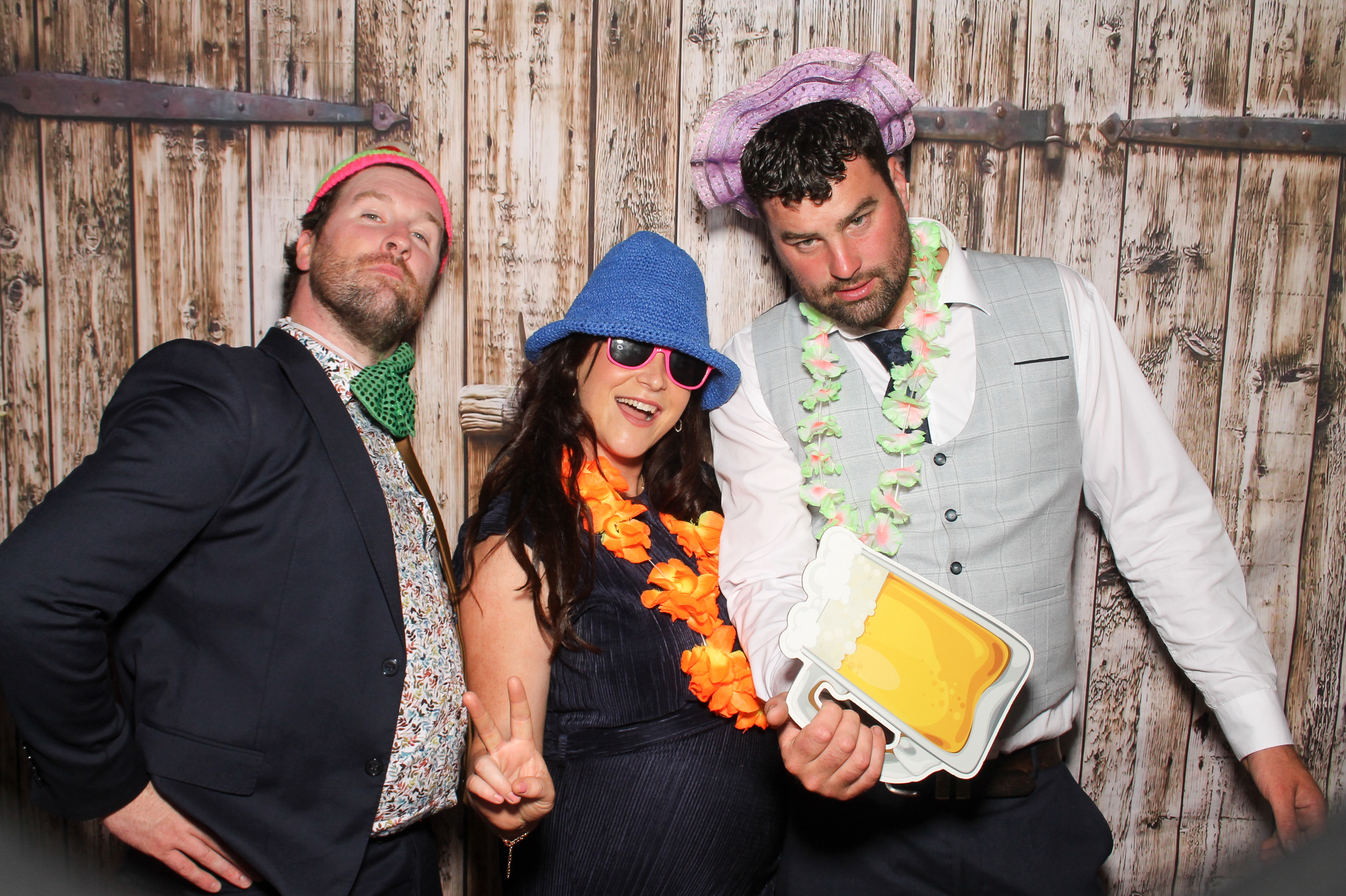 Naomi & Cian | View more photos from the event at gallery.snapmagic.ie/u/SnapMagic/Naomi-Cian