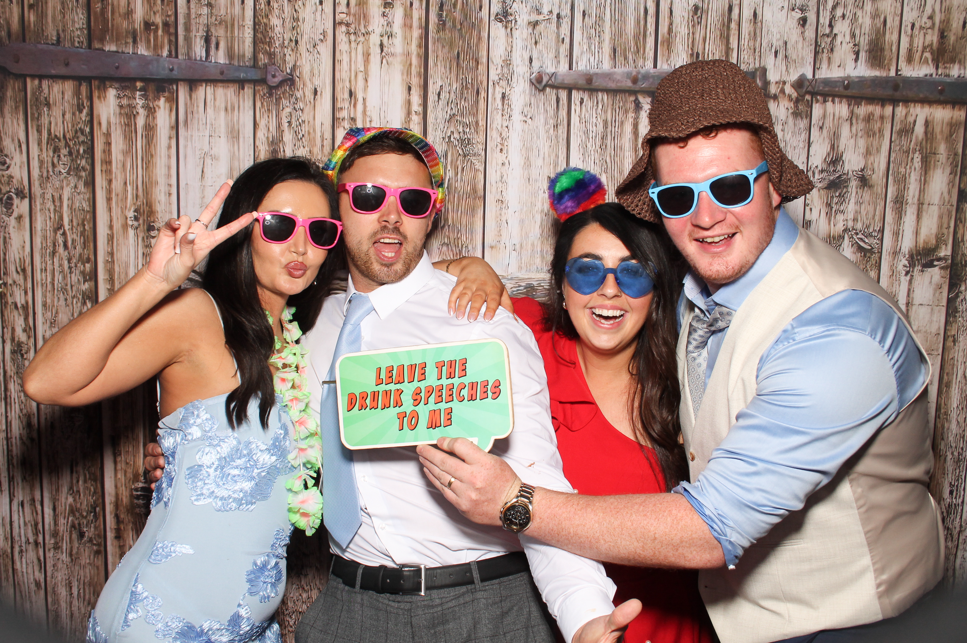 Naomi & Cian | View more photos from the event at gallery.snapmagic.ie/u/SnapMagic/Naomi-Cian