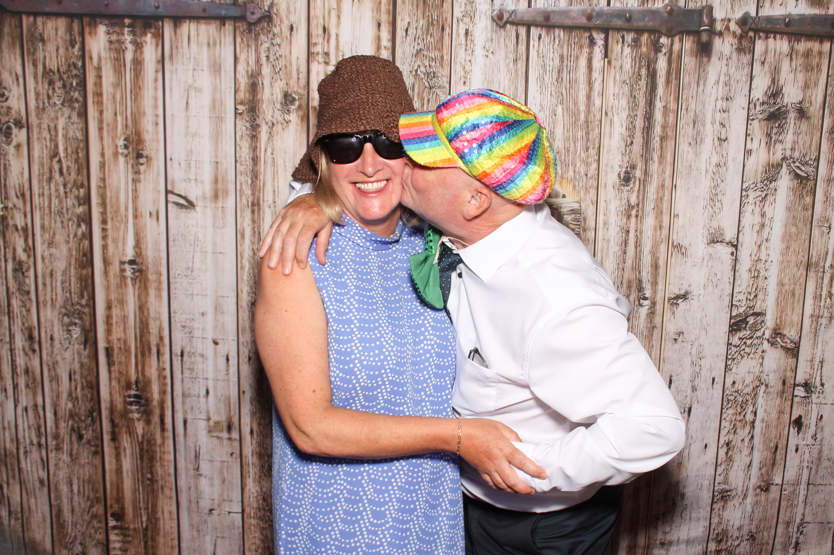 Naomi & Cian | View more photos from the event at gallery.snapmagic.ie/u/SnapMagic/Naomi-Cian