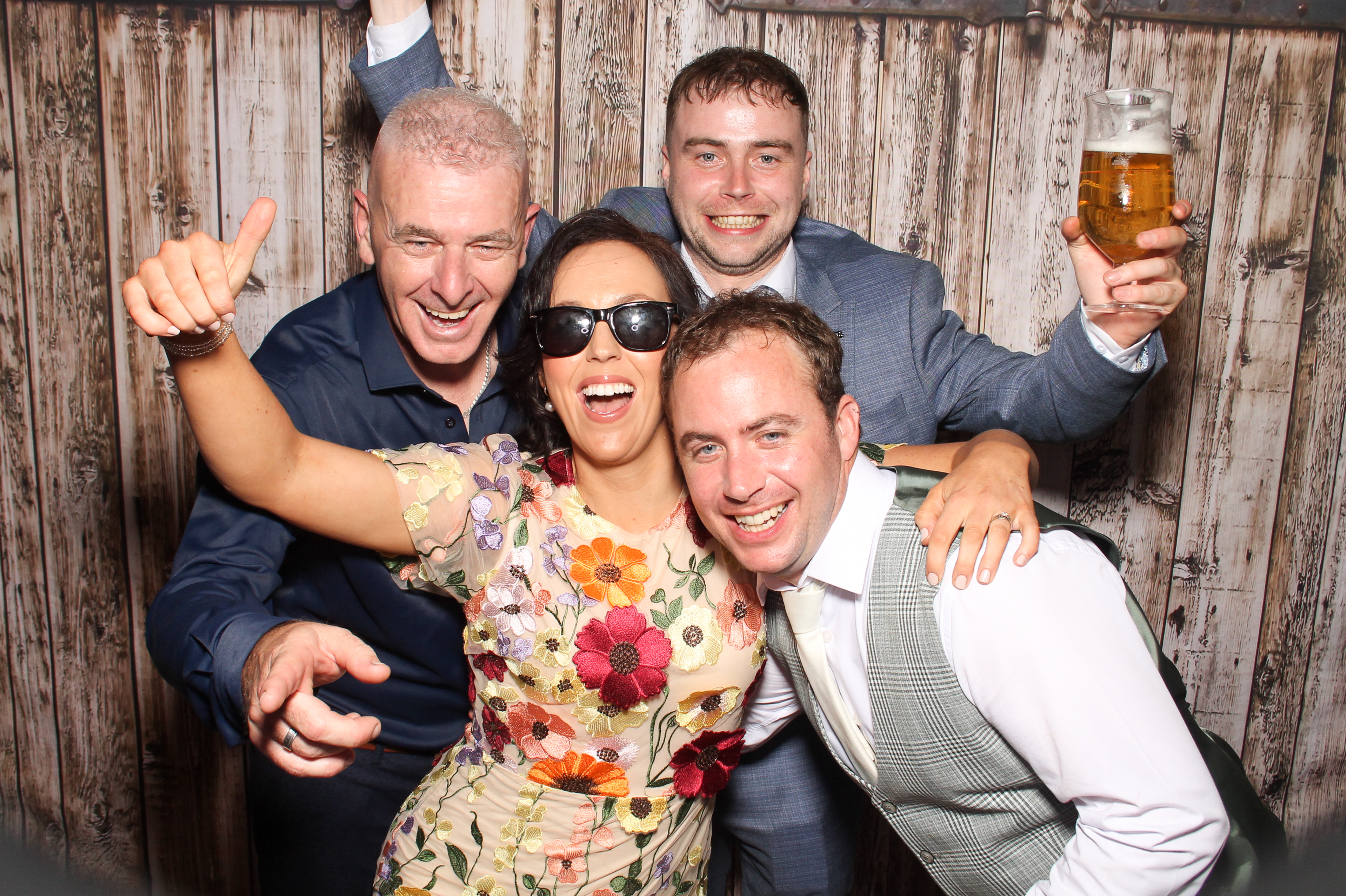 Naomi & Cian | View more photos from the event at gallery.snapmagic.ie/u/SnapMagic/Naomi-Cian