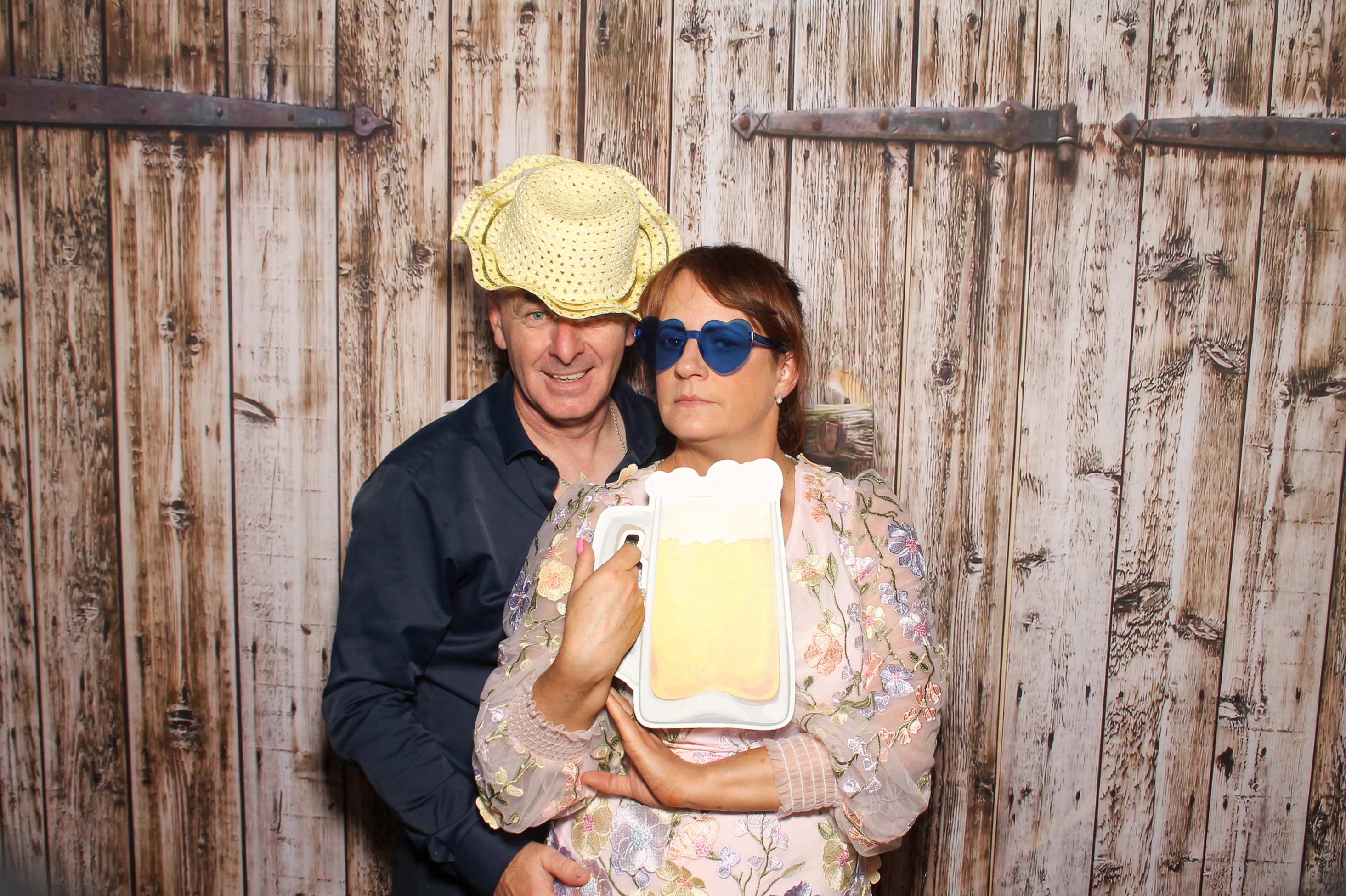 Naomi & Cian | View more photos from the event at gallery.snapmagic.ie/u/SnapMagic/Naomi-Cian