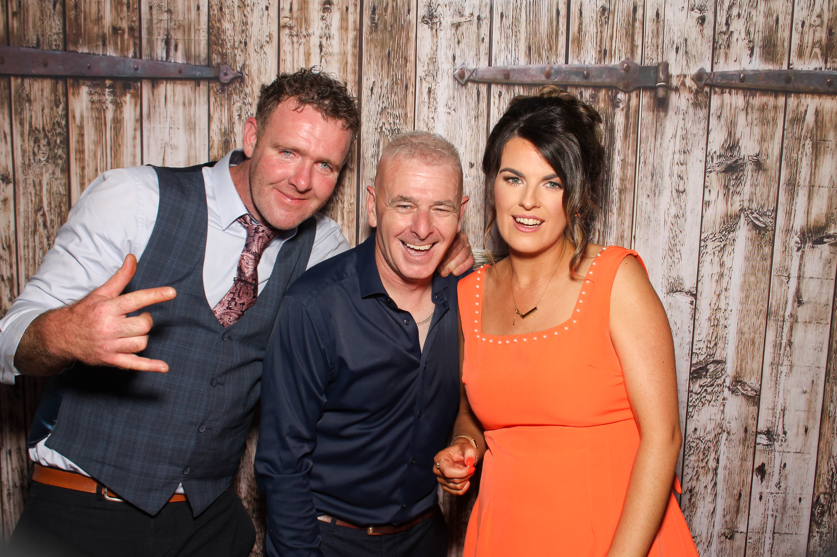 Naomi & Cian | View more photos from the event at gallery.snapmagic.ie/u/SnapMagic/Naomi-Cian