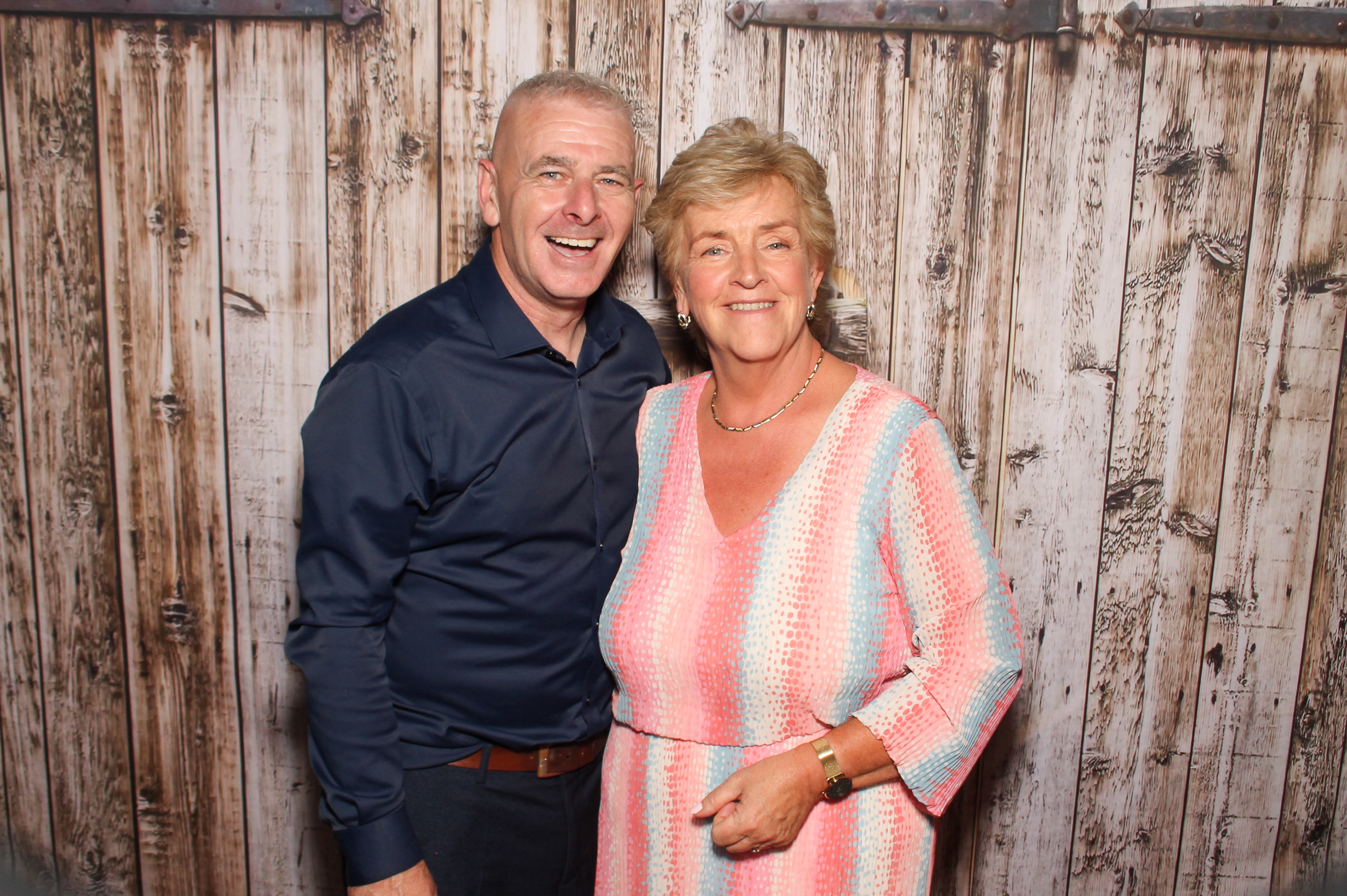 Naomi & Cian | View more photos from the event at gallery.snapmagic.ie/u/SnapMagic/Naomi-Cian
