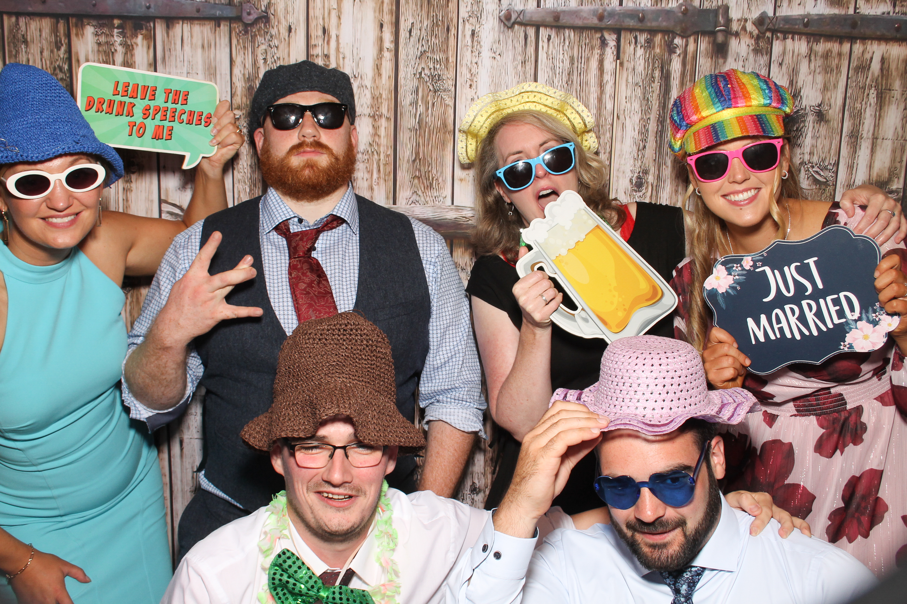 Naomi & Cian | View more photos from the event at gallery.snapmagic.ie/u/SnapMagic/Naomi-Cian