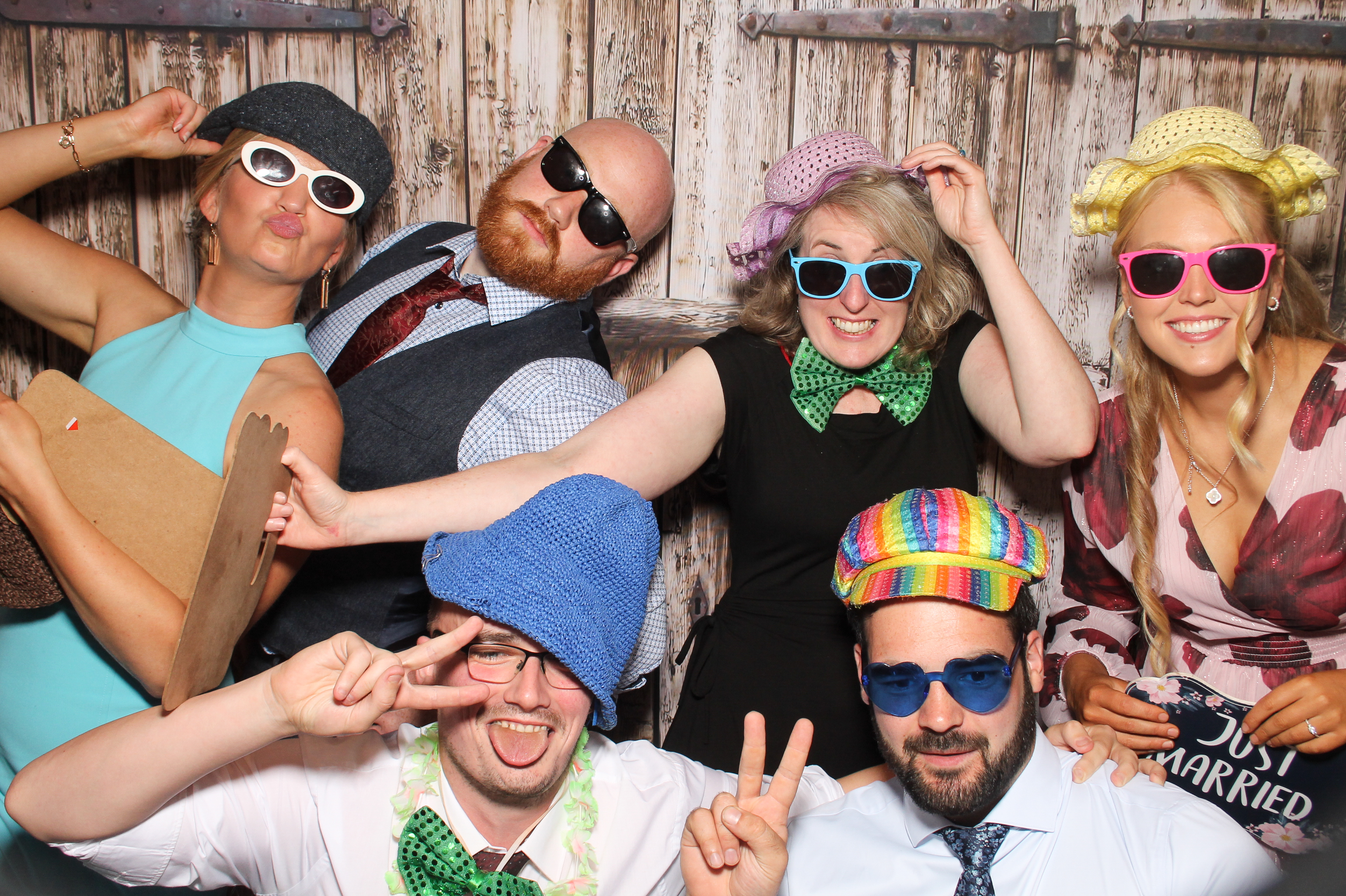 Naomi & Cian | View more photos from the event at gallery.snapmagic.ie/u/SnapMagic/Naomi-Cian