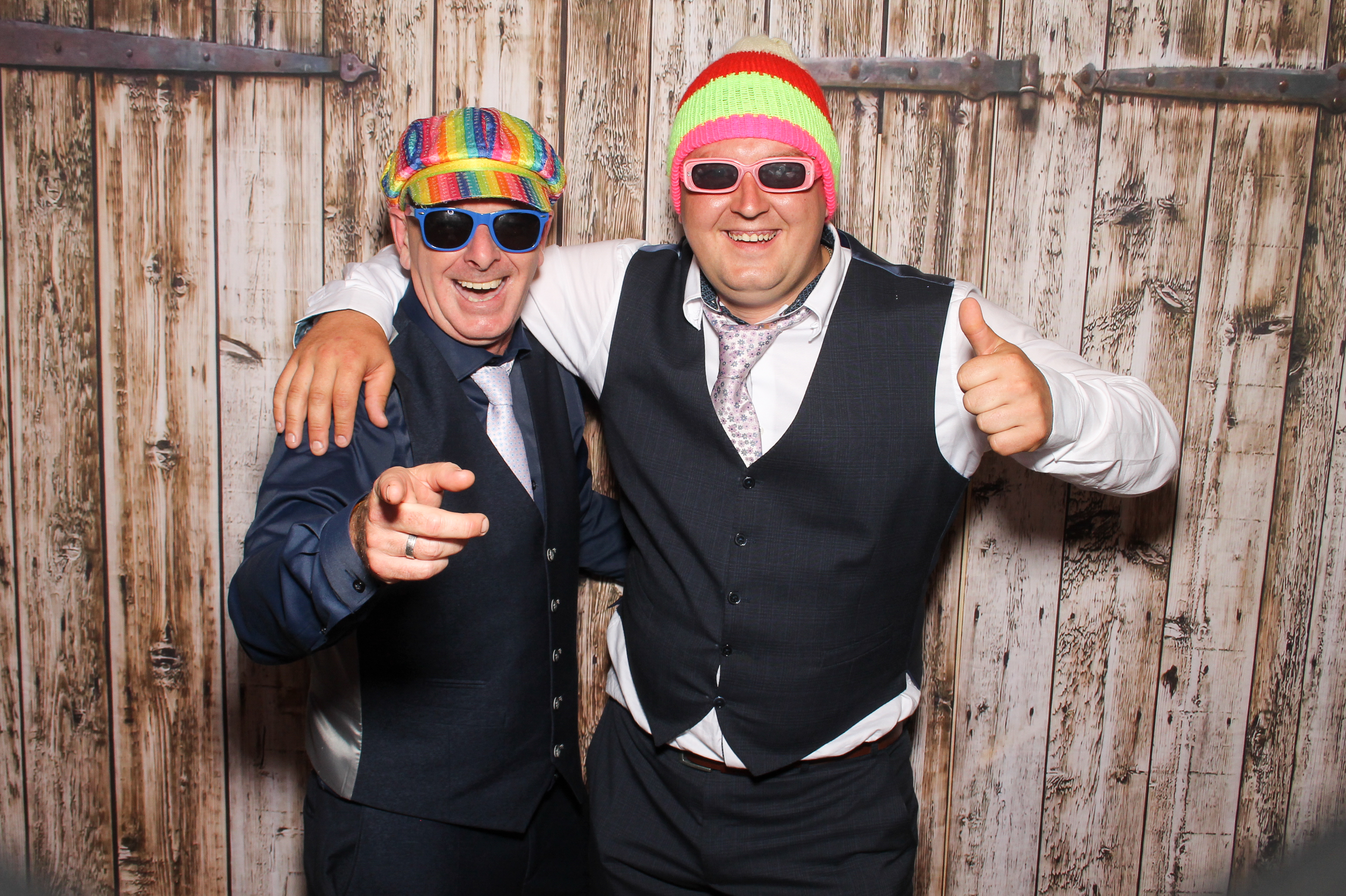 Naomi & Cian | View more photos from the event at gallery.snapmagic.ie/u/SnapMagic/Naomi-Cian