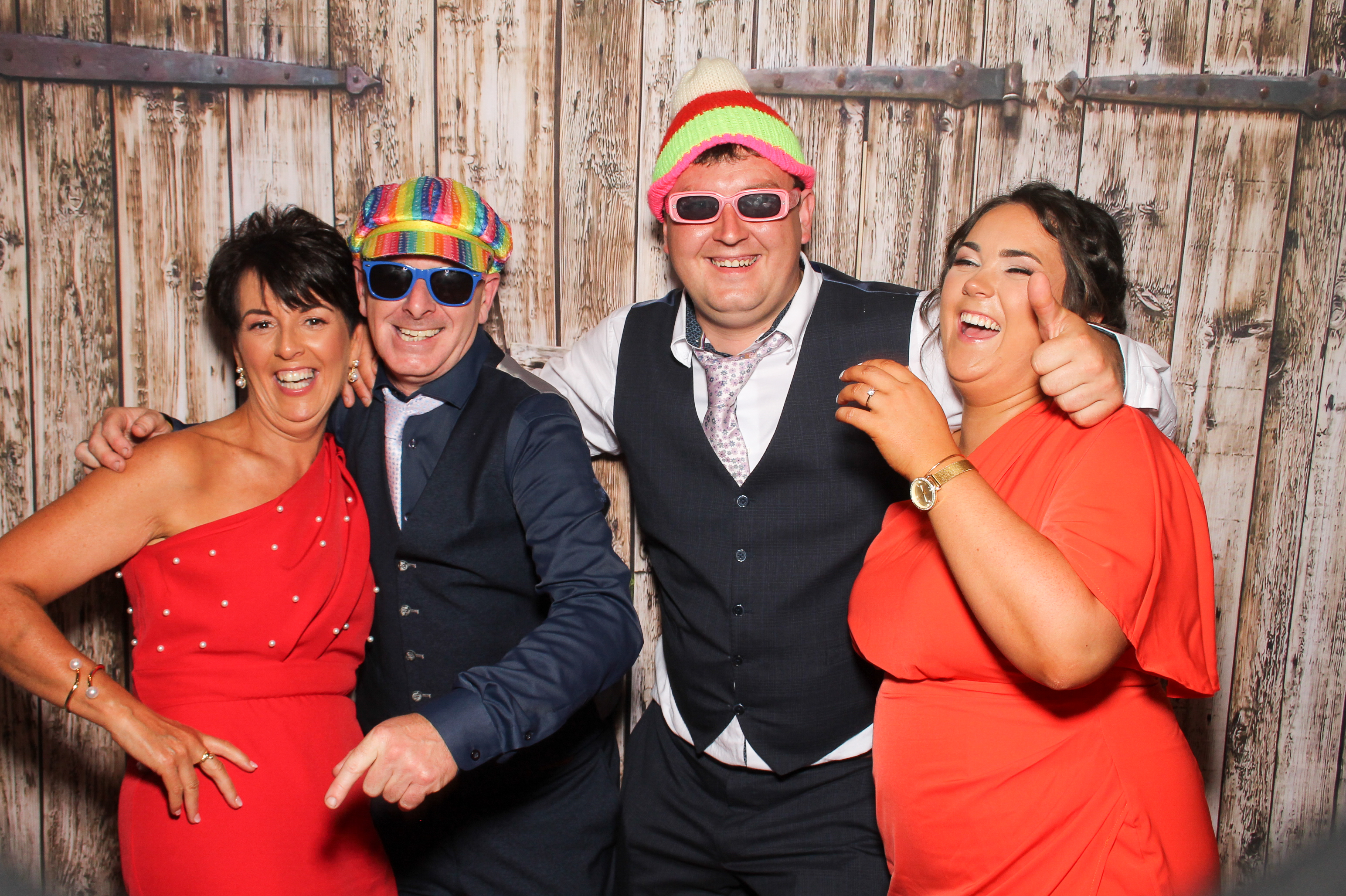 Naomi & Cian | View more photos from the event at gallery.snapmagic.ie/u/SnapMagic/Naomi-Cian