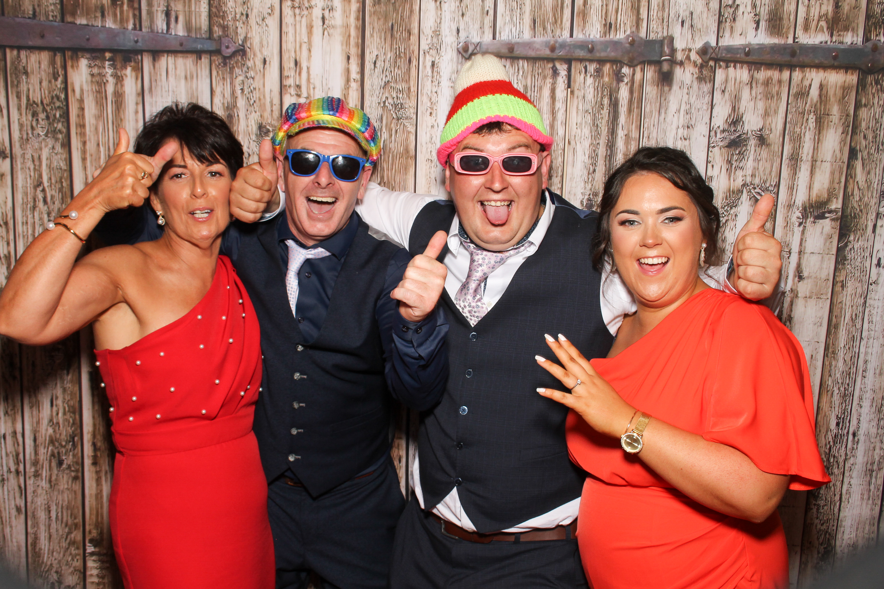 Naomi & Cian | View more photos from the event at gallery.snapmagic.ie/u/SnapMagic/Naomi-Cian