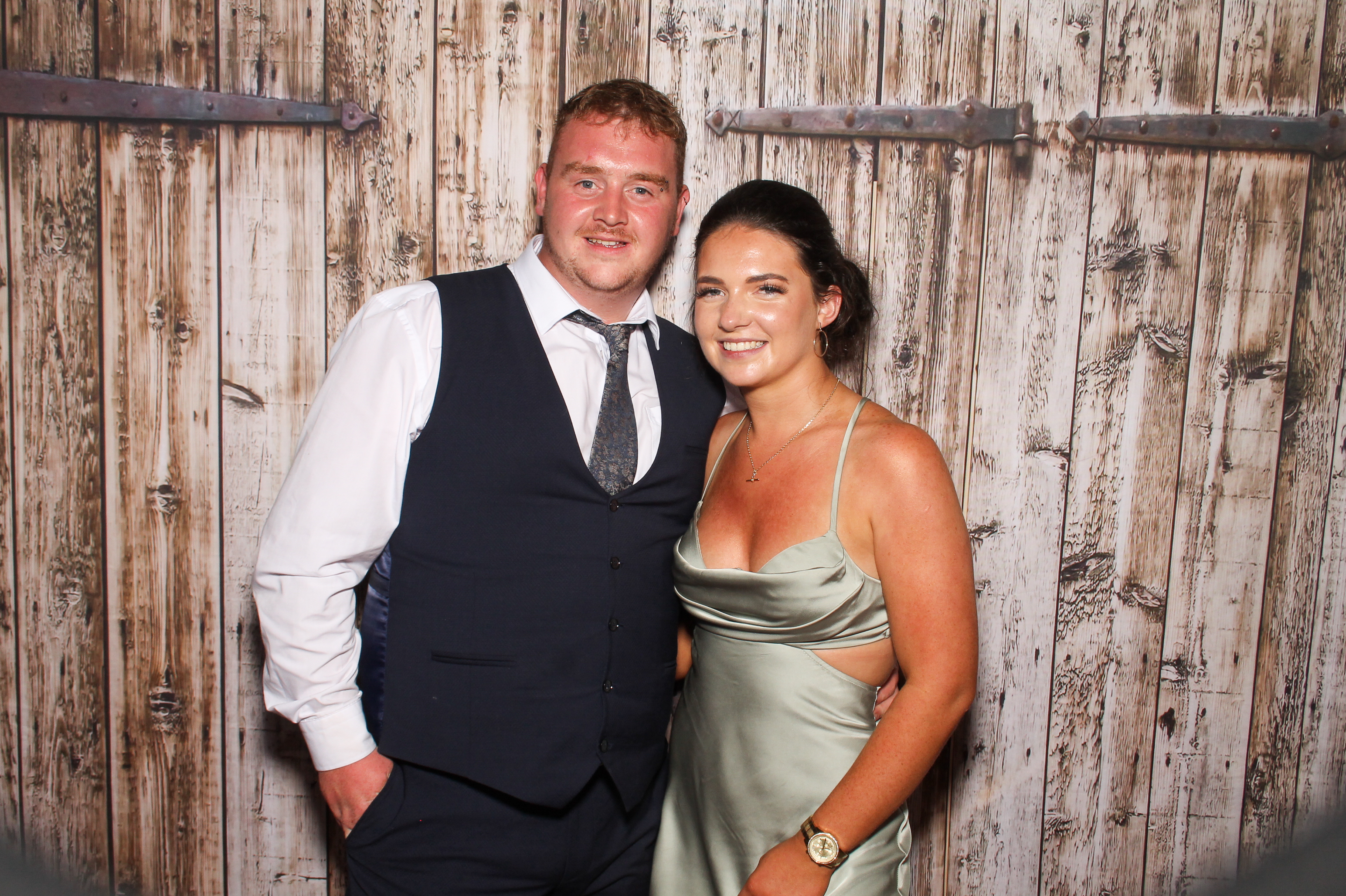 Naomi & Cian | View more photos from the event at gallery.snapmagic.ie/u/SnapMagic/Naomi-Cian