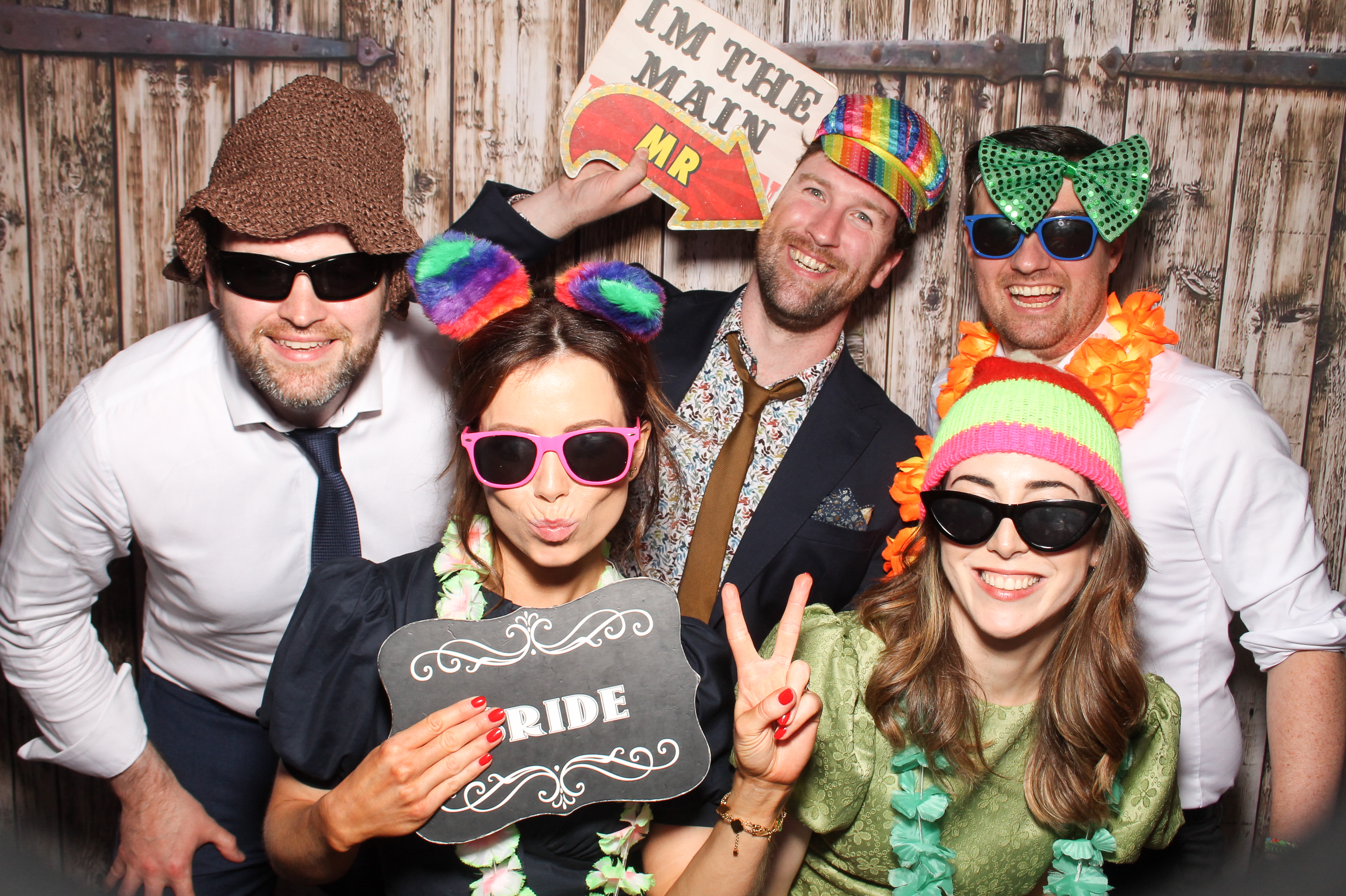 Naomi & Cian | View more photos from the event at gallery.snapmagic.ie/u/SnapMagic/Naomi-Cian