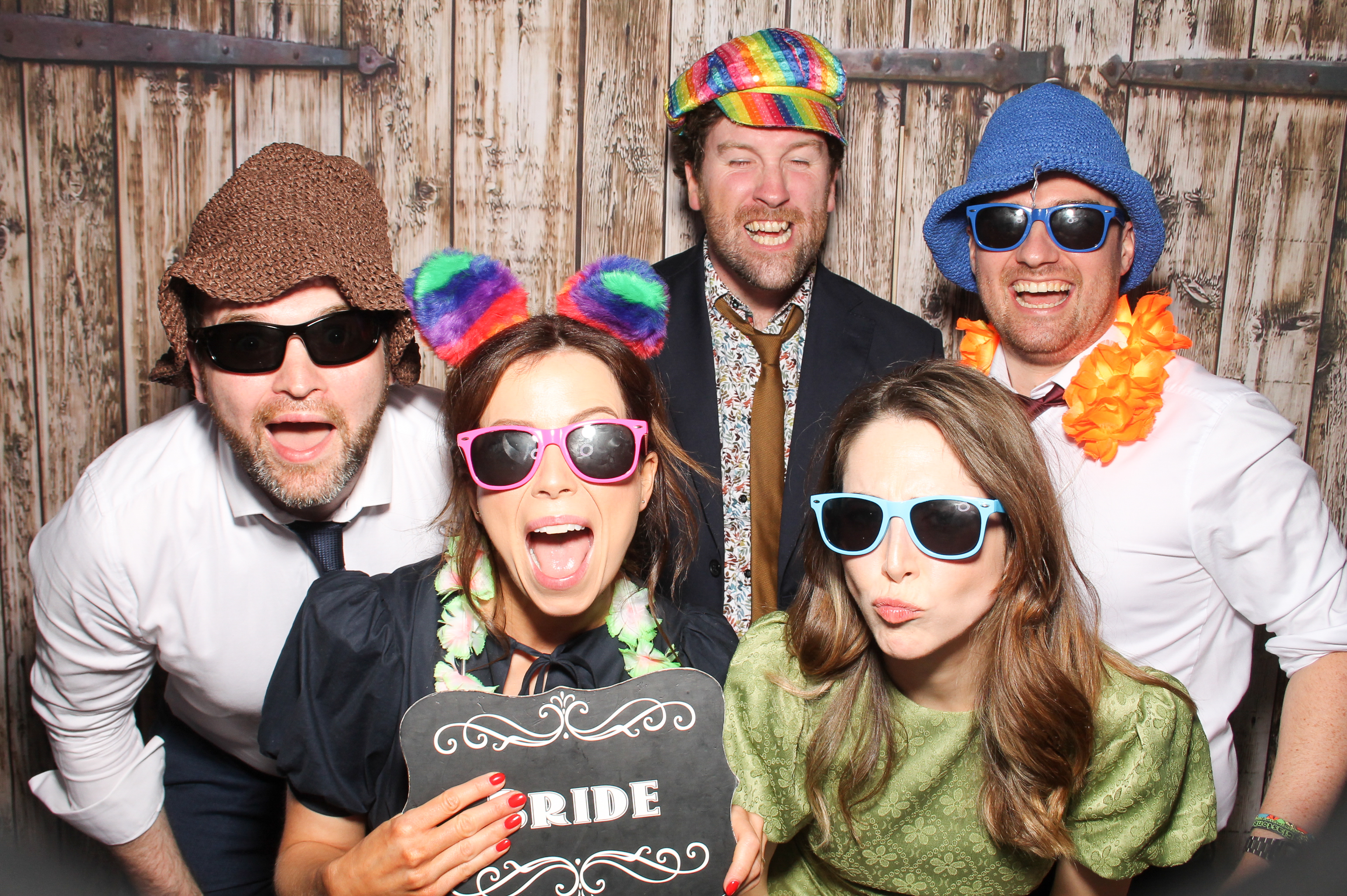 Naomi & Cian | View more photos from the event at gallery.snapmagic.ie/u/SnapMagic/Naomi-Cian