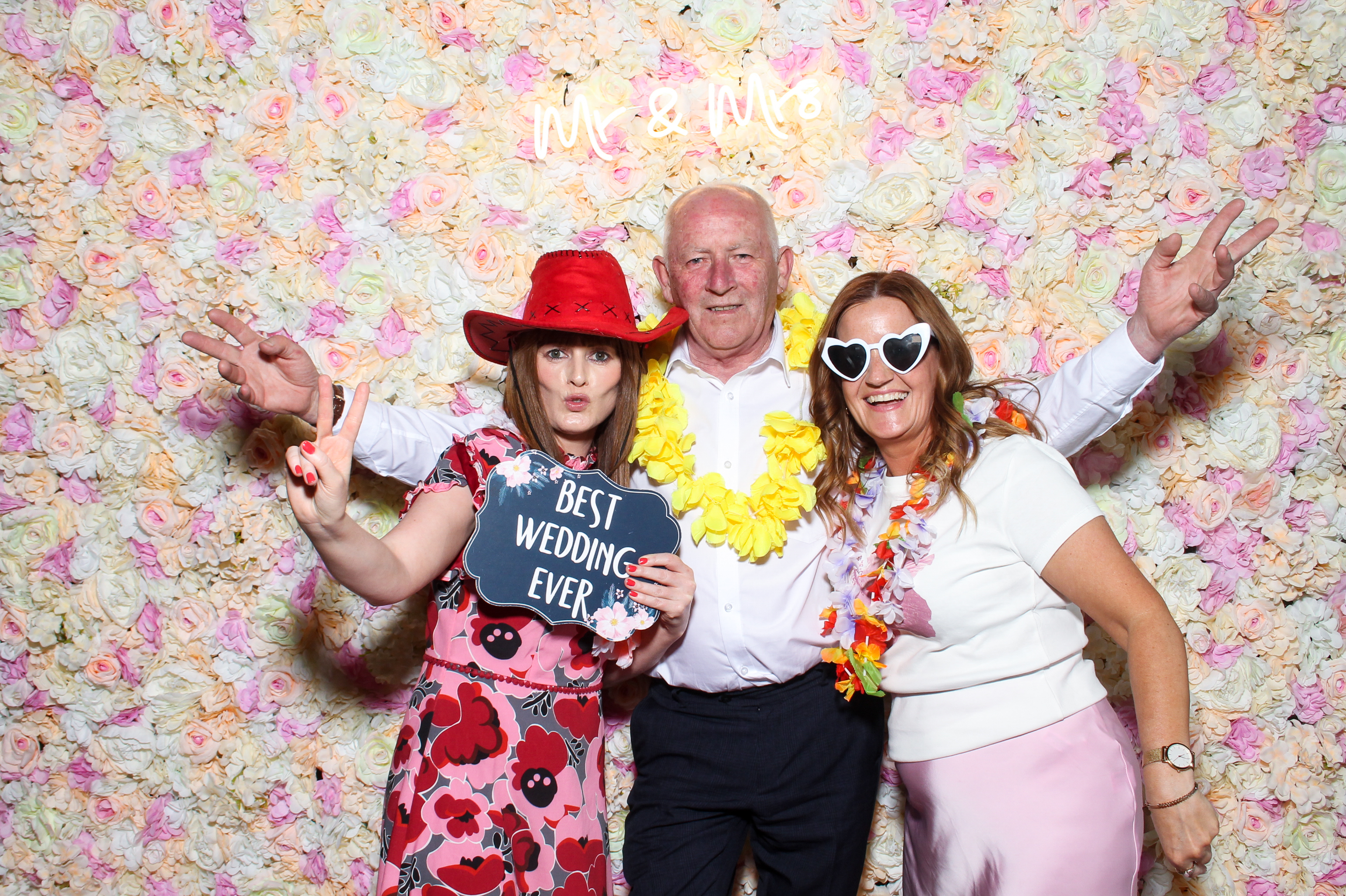 Nicole & Kieran's Wedding | View more photos from the event at gallery.snapmagic.ie/u/SnapMagic/Nicole-Kierans-Wedding