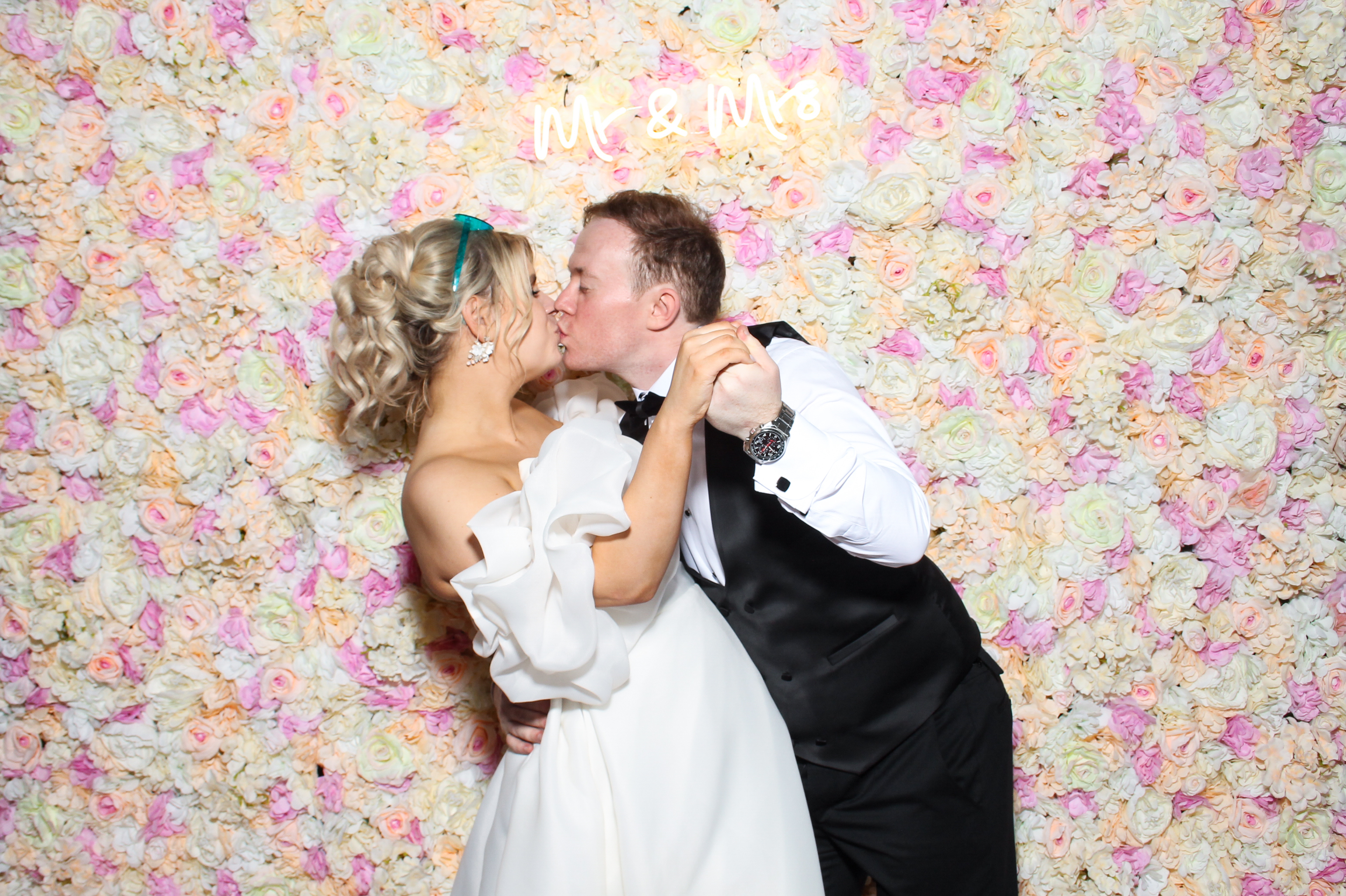 Nicole & Kieran's Wedding | View more photos from the event at gallery.snapmagic.ie/u/SnapMagic/Nicole-Kierans-Wedding
