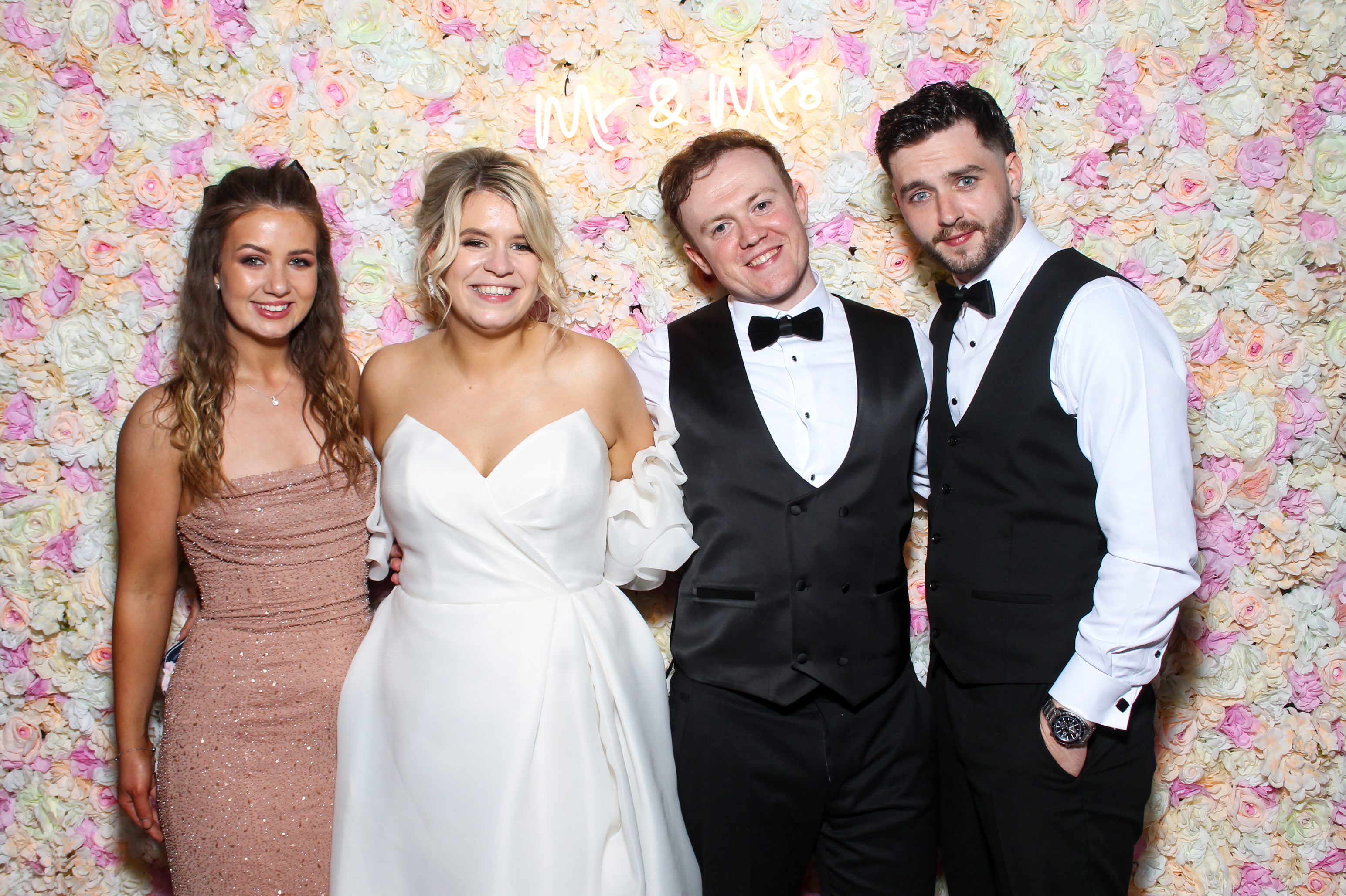Nicole & Kieran's Wedding | View more photos from the event at gallery.snapmagic.ie/u/SnapMagic/Nicole-Kierans-Wedding