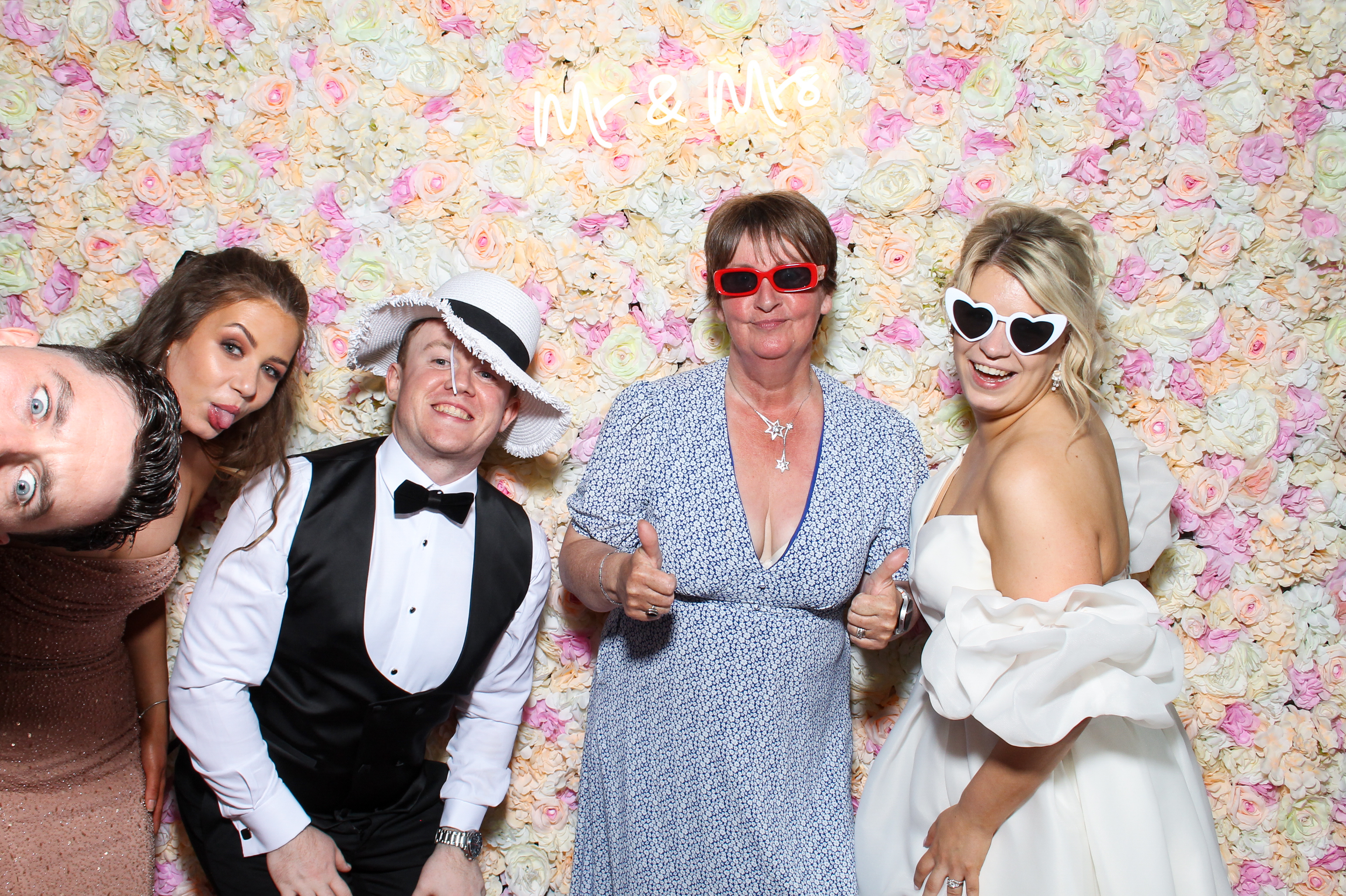 Nicole & Kieran's Wedding | View more photos from the event at gallery.snapmagic.ie/u/SnapMagic/Nicole-Kierans-Wedding