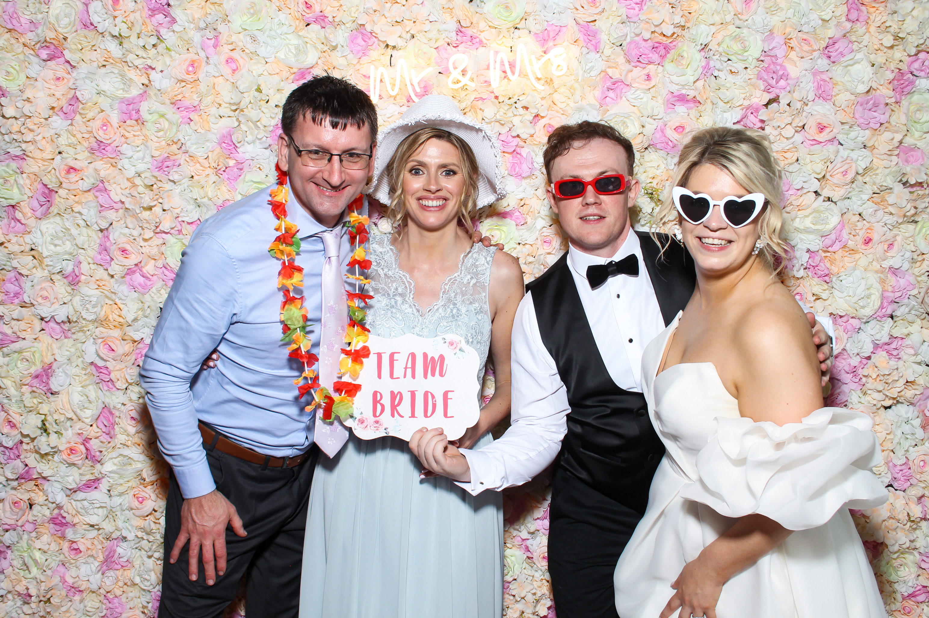 Nicole & Kieran's Wedding | View more photos from the event at gallery.snapmagic.ie/u/SnapMagic/Nicole-Kierans-Wedding