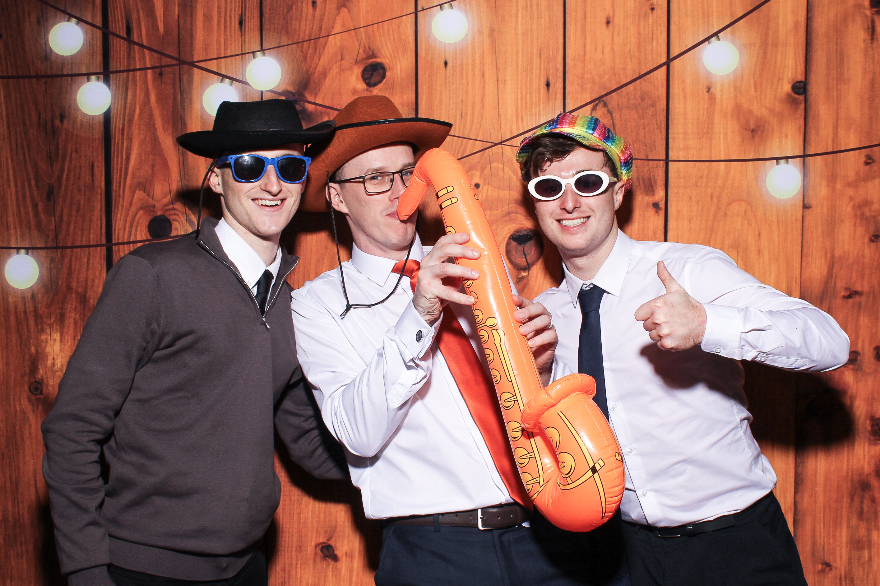 Pauline & Evan | View more photos from the event at gallery.snapmagic.ie/u/SnapMagic/Pauline-Evan