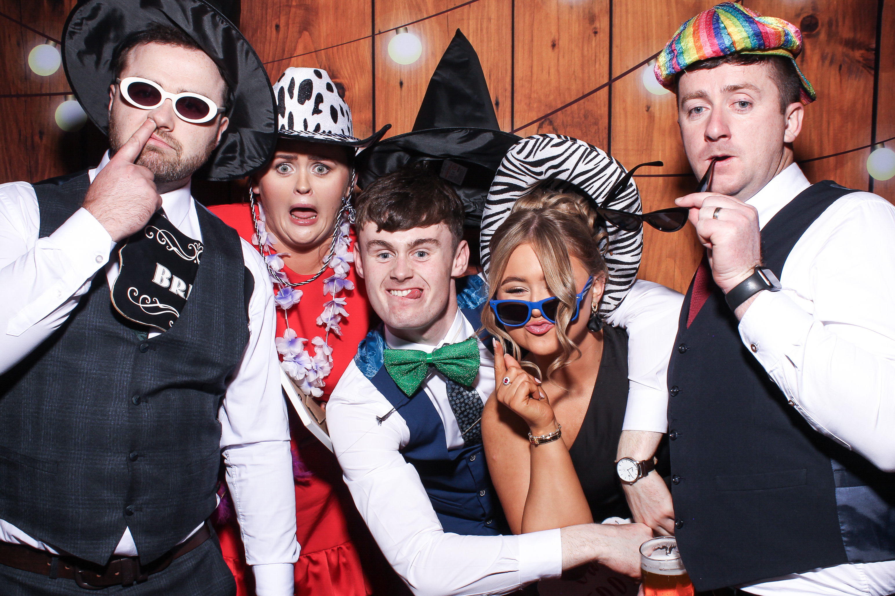 Pauline & Evan | View more photos from the event at gallery.snapmagic.ie/u/SnapMagic/Pauline-Evan