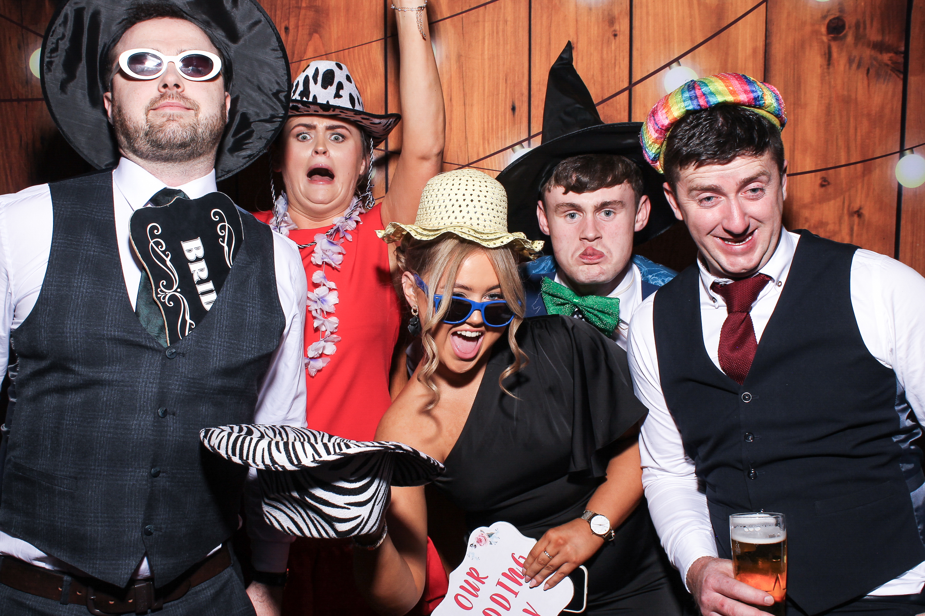 Pauline & Evan | View more photos from the event at gallery.snapmagic.ie/u/SnapMagic/Pauline-Evan