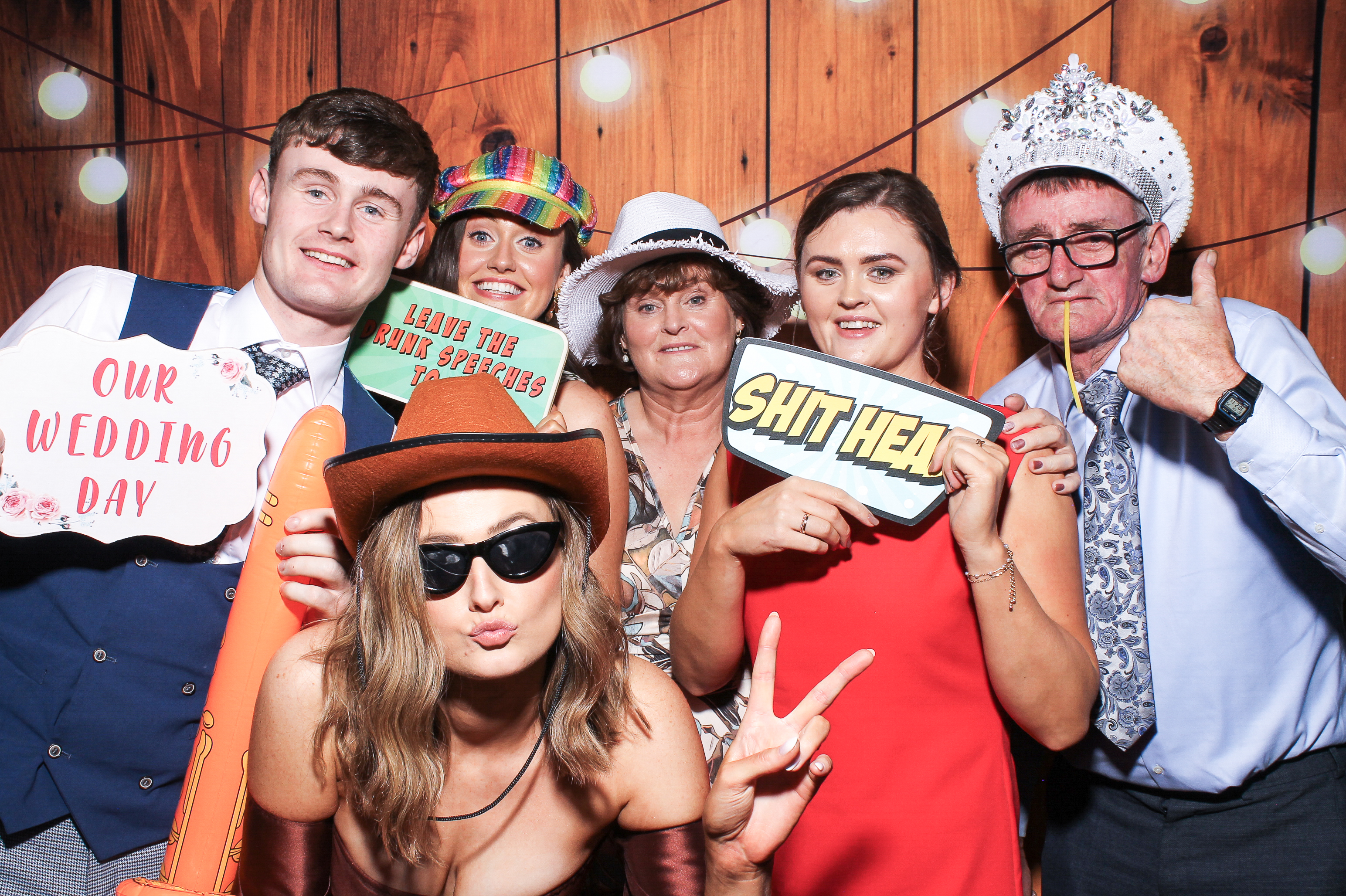 Pauline & Evan | View more photos from the event at gallery.snapmagic.ie/u/SnapMagic/Pauline-Evan