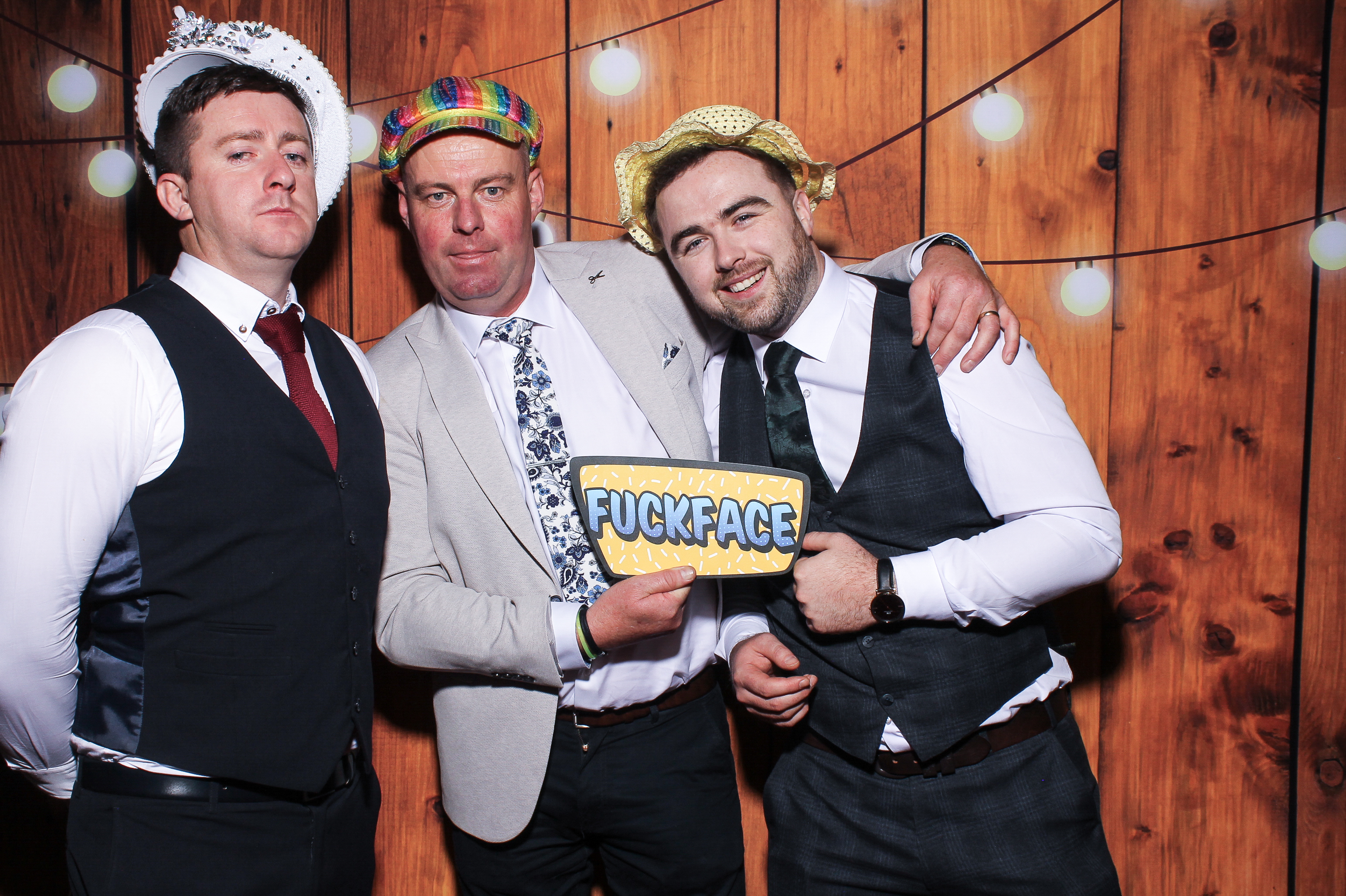 Pauline & Evan | View more photos from the event at gallery.snapmagic.ie/u/SnapMagic/Pauline-Evan