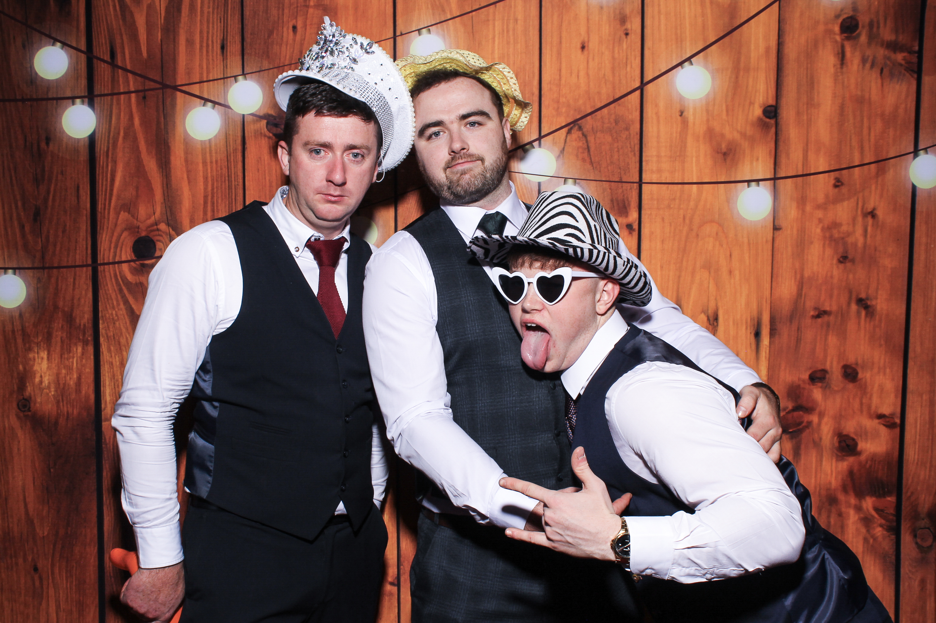 Pauline & Evan | View more photos from the event at gallery.snapmagic.ie/u/SnapMagic/Pauline-Evan