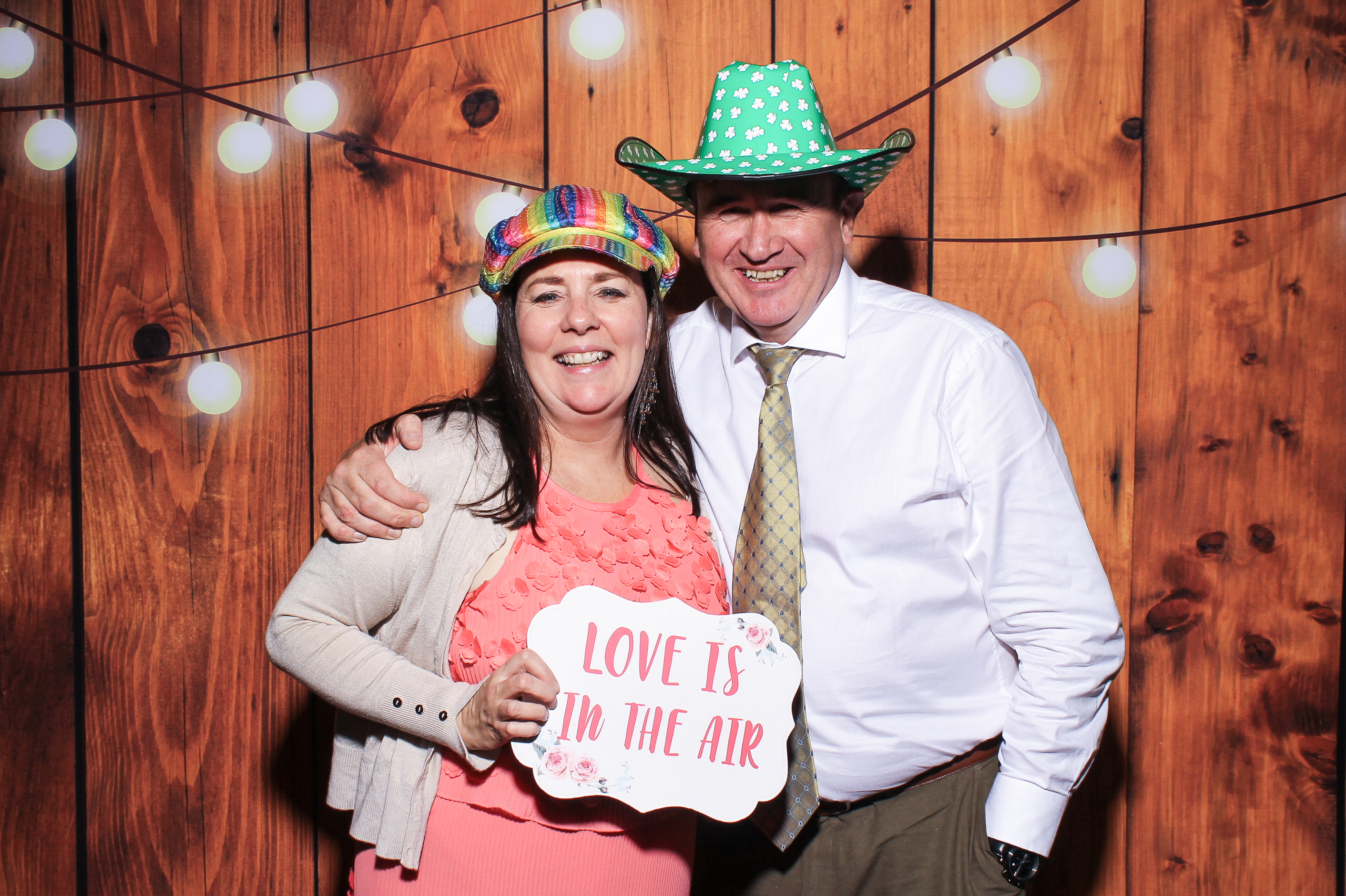 Pauline & Evan | View more photos from the event at gallery.snapmagic.ie/u/SnapMagic/Pauline-Evan