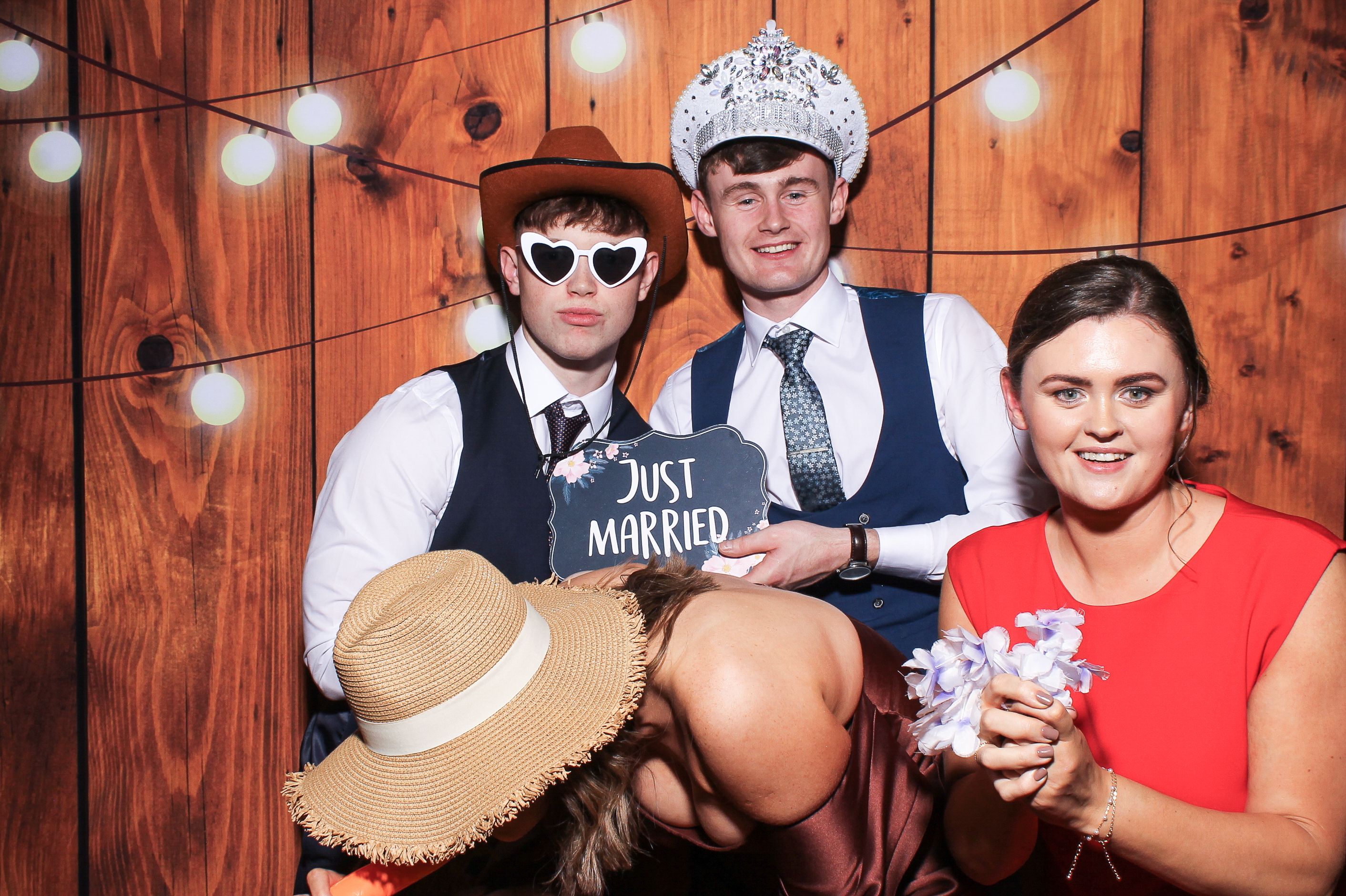 Pauline & Evan | View more photos from the event at gallery.snapmagic.ie/u/SnapMagic/Pauline-Evan