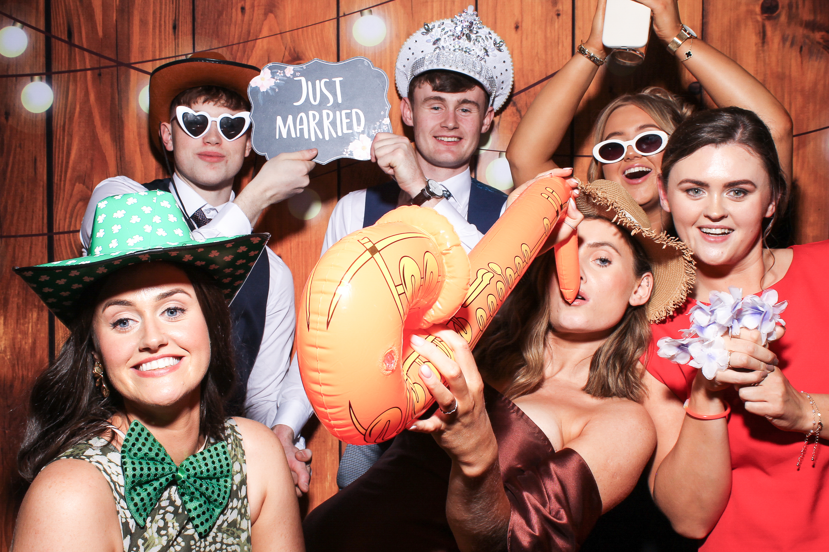 Pauline & Evan | View more photos from the event at gallery.snapmagic.ie/u/SnapMagic/Pauline-Evan